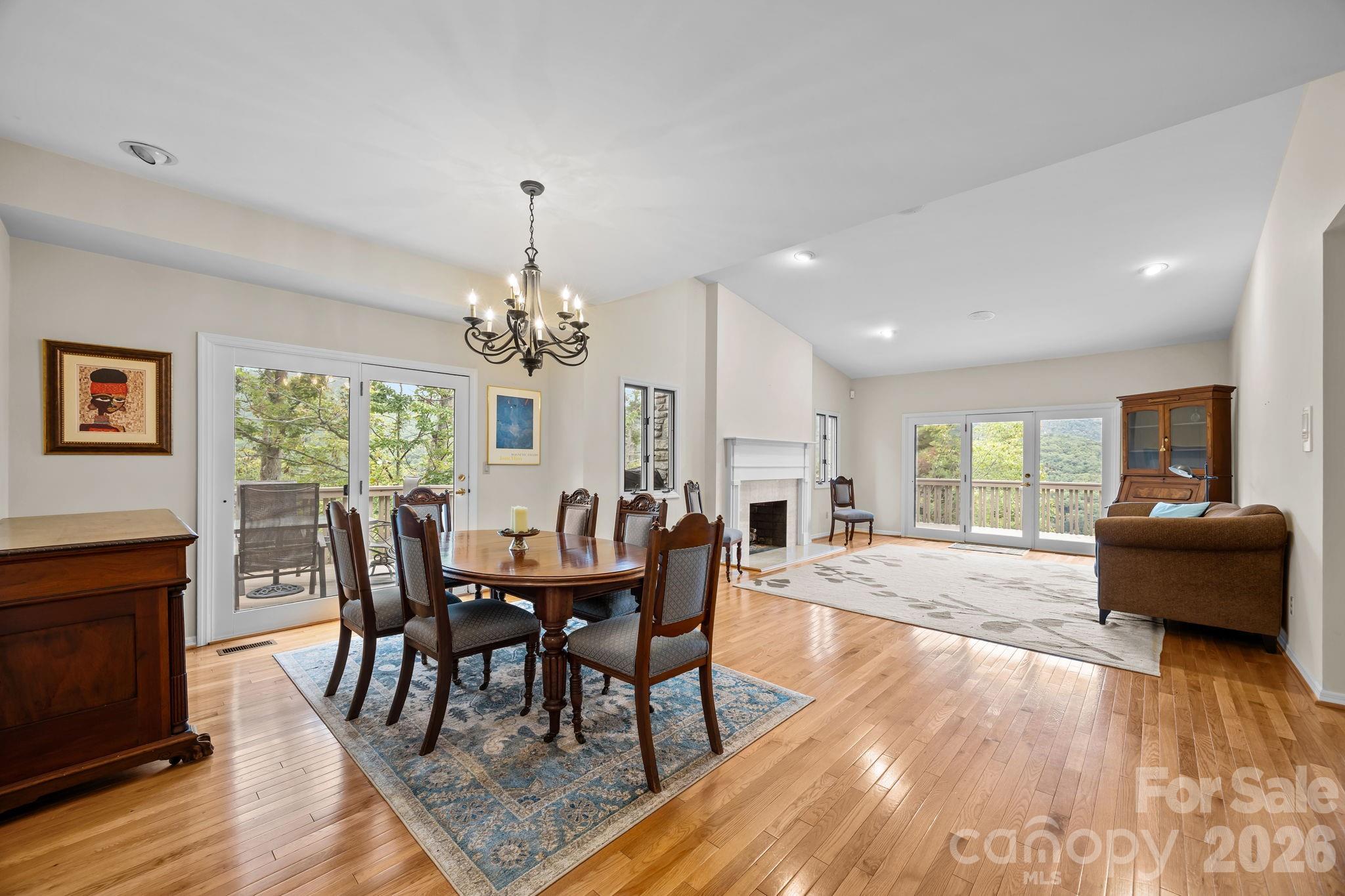 68 Stony Ridge — Asheville