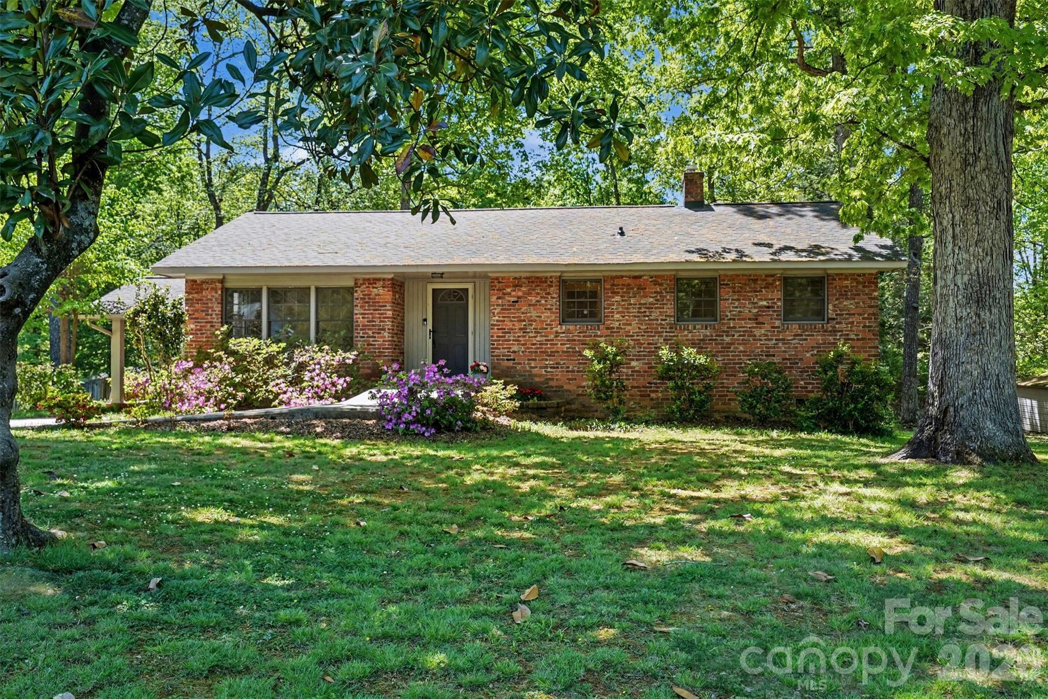804 Phillips Street — Shelby