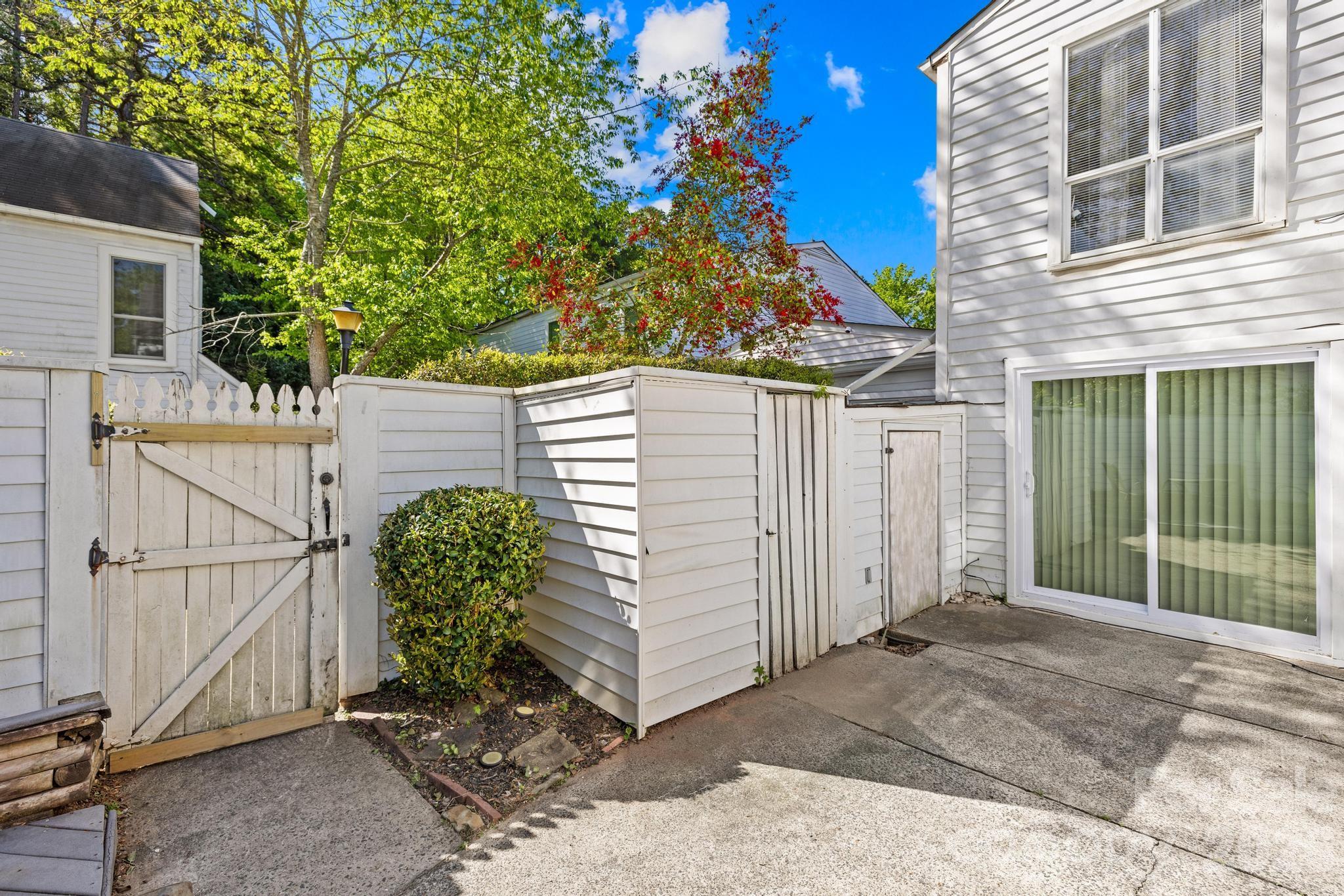 7407 Mystic Lane — Charlotte