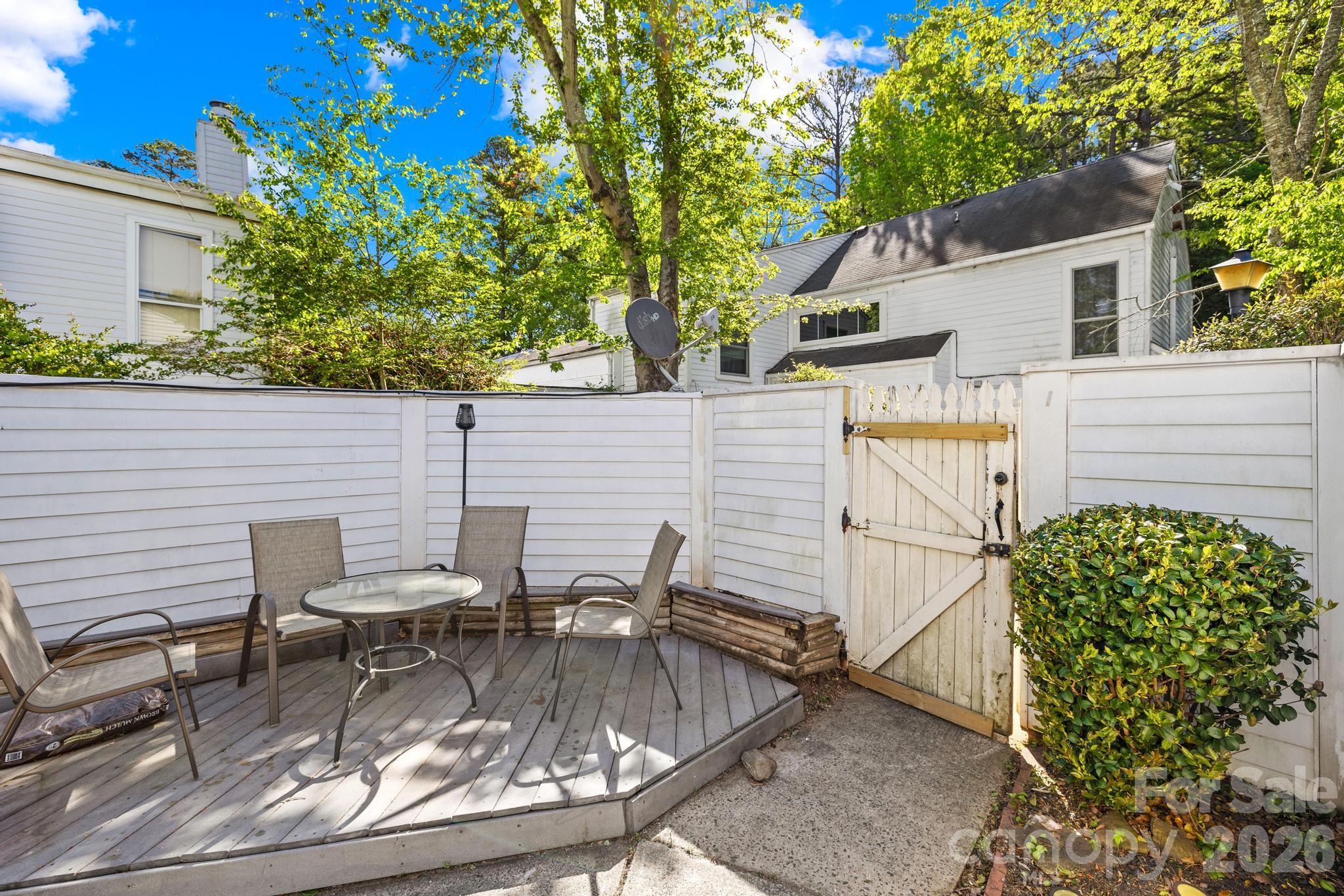 7407 Mystic Lane — Charlotte