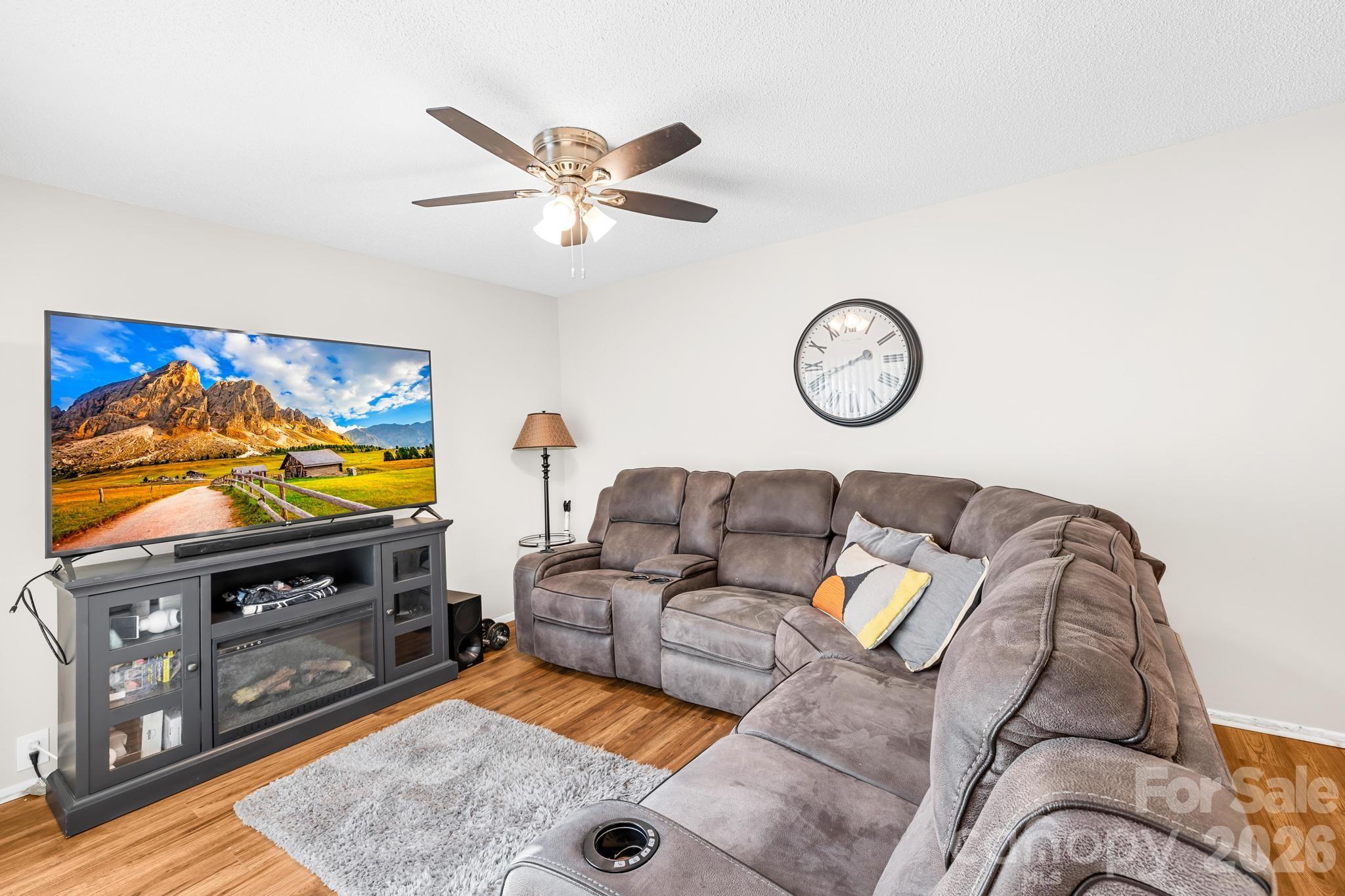 7407 Mystic Lane — Charlotte