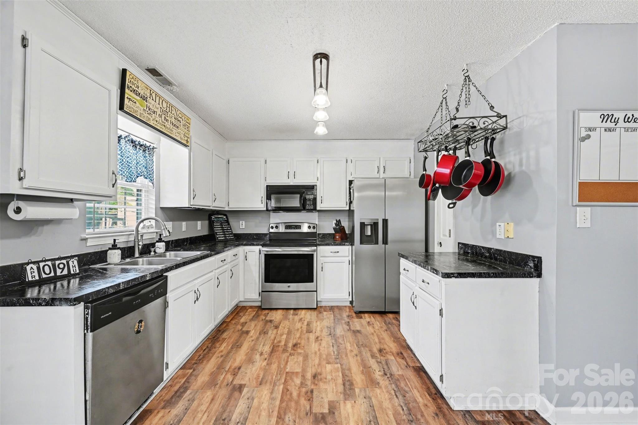 353 Woodlawn Avenue — Mount Holly