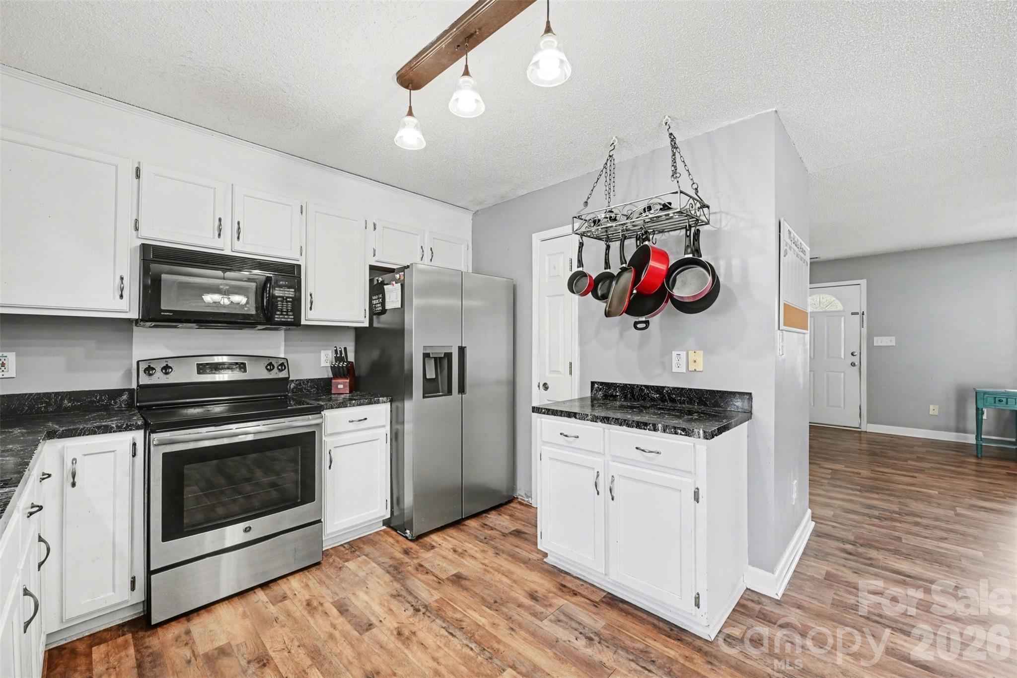 353 Woodlawn Avenue — Mount Holly