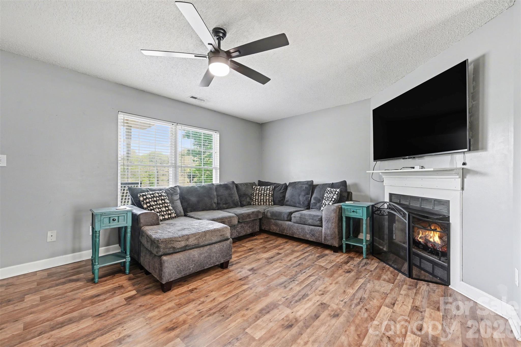 353 Woodlawn Avenue — Mount Holly