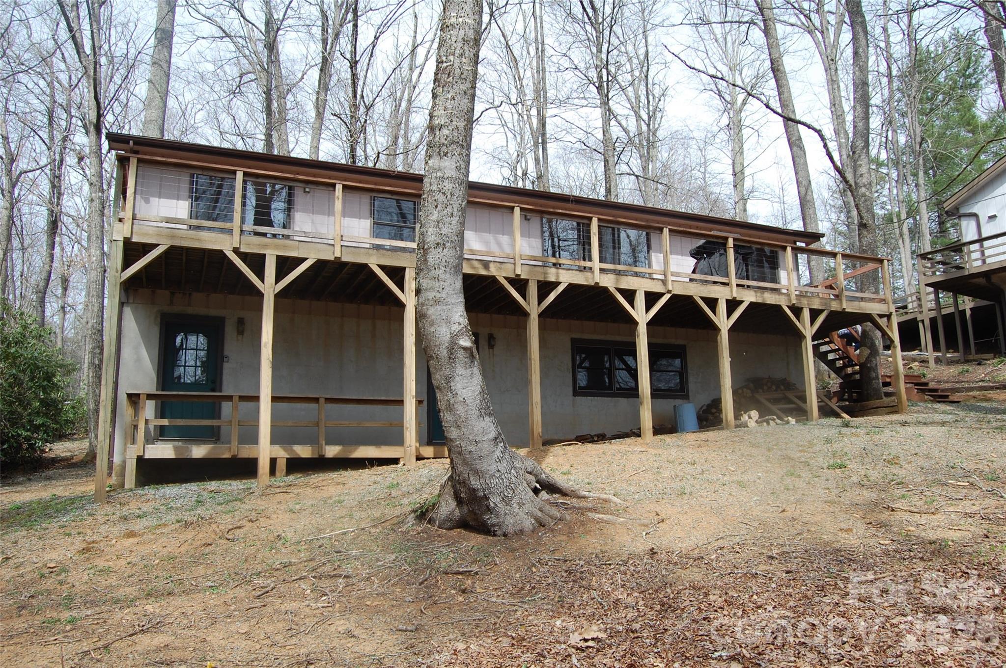 114 Lady Slipper Loop — Newland