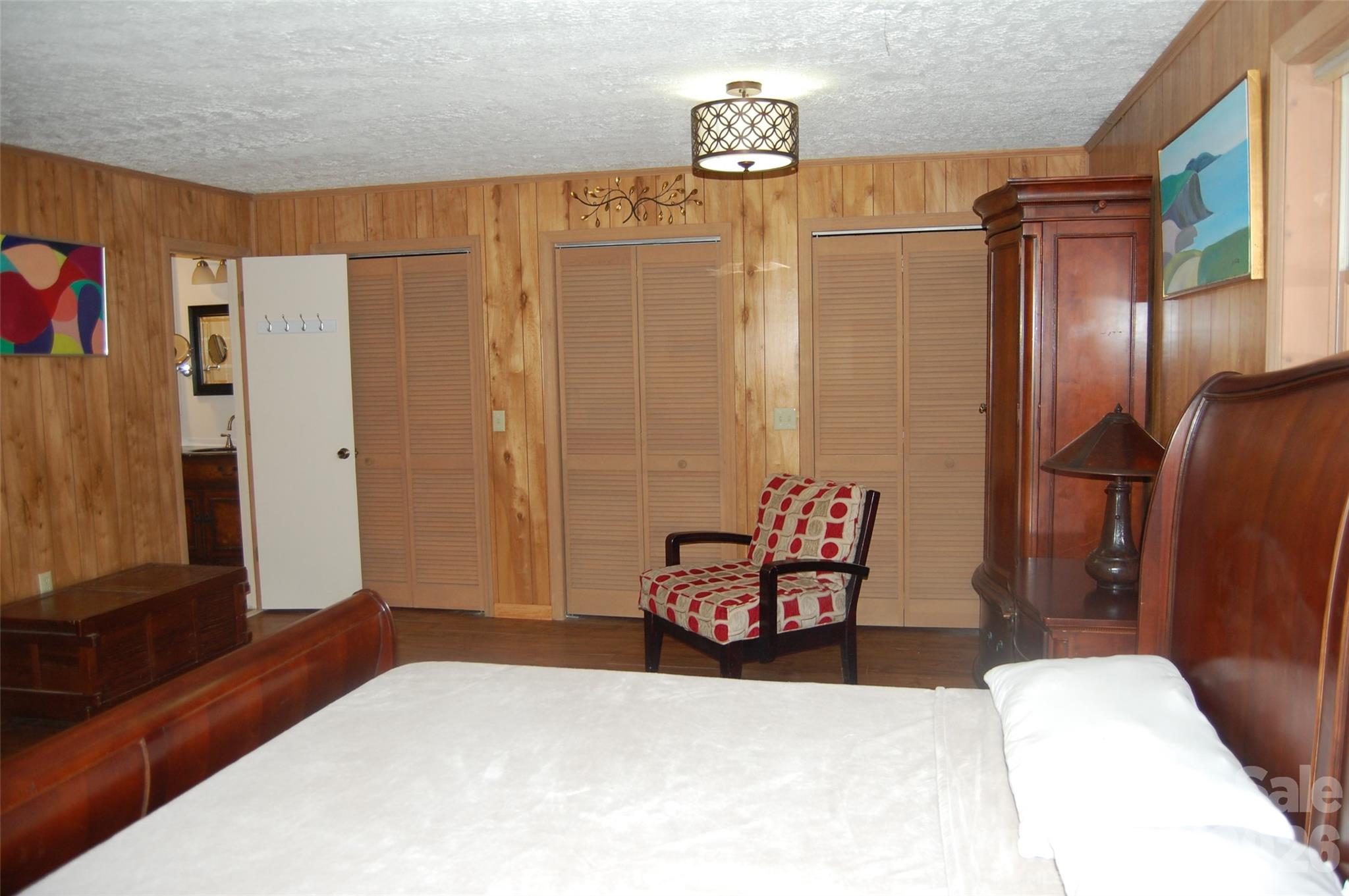 114 Lady Slipper Loop — Newland