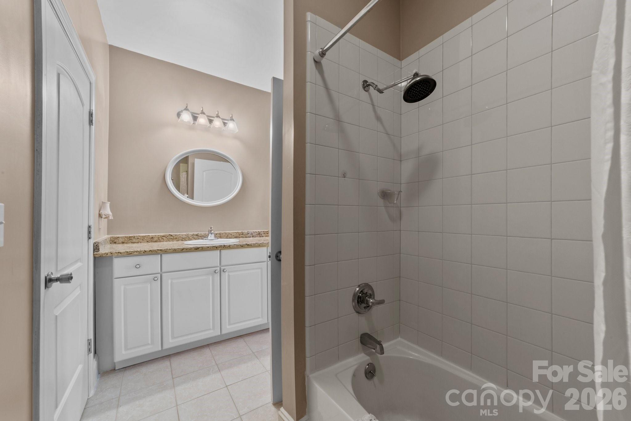 543 Muirfield Way — Salisbury