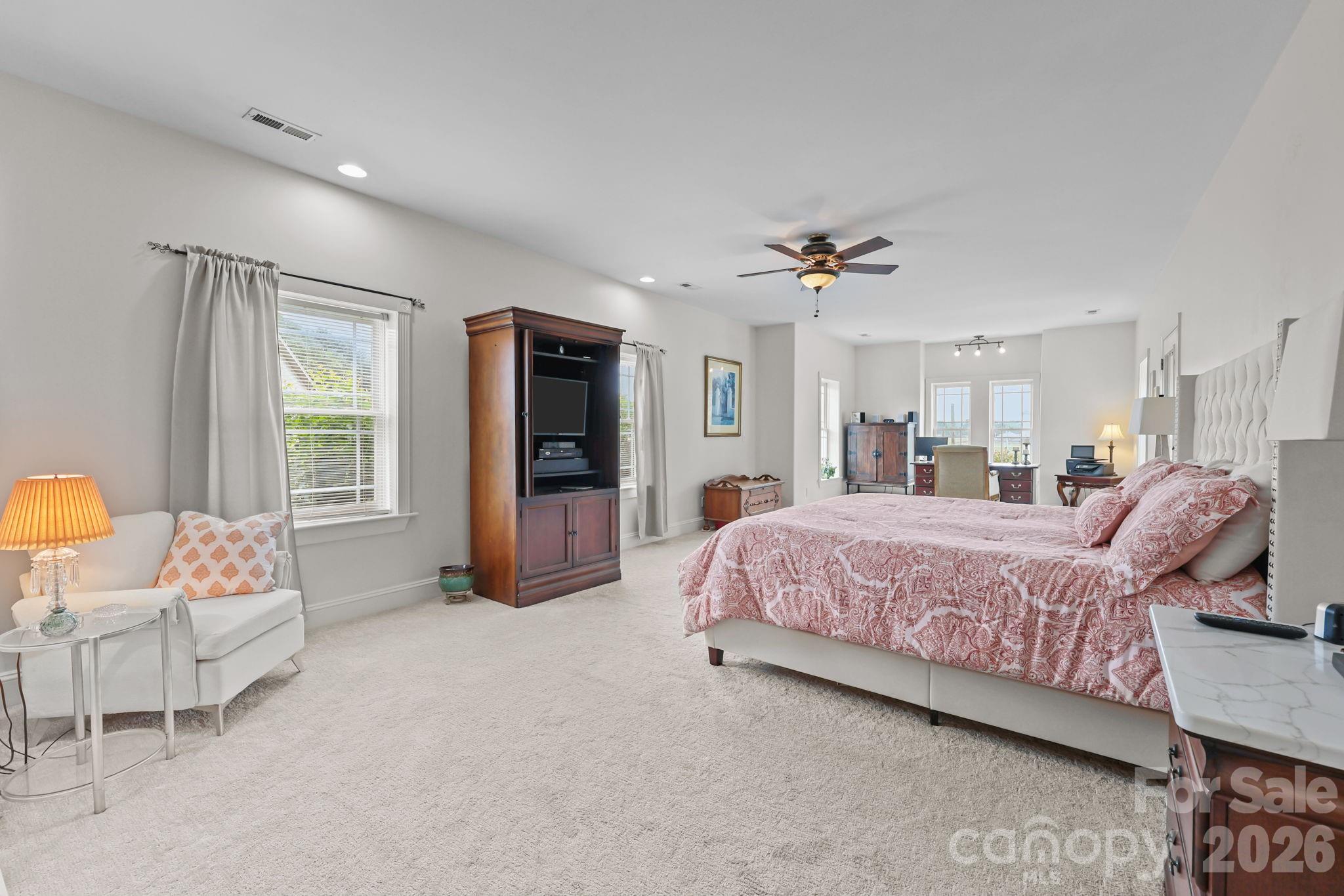 543 Muirfield Way — Salisbury