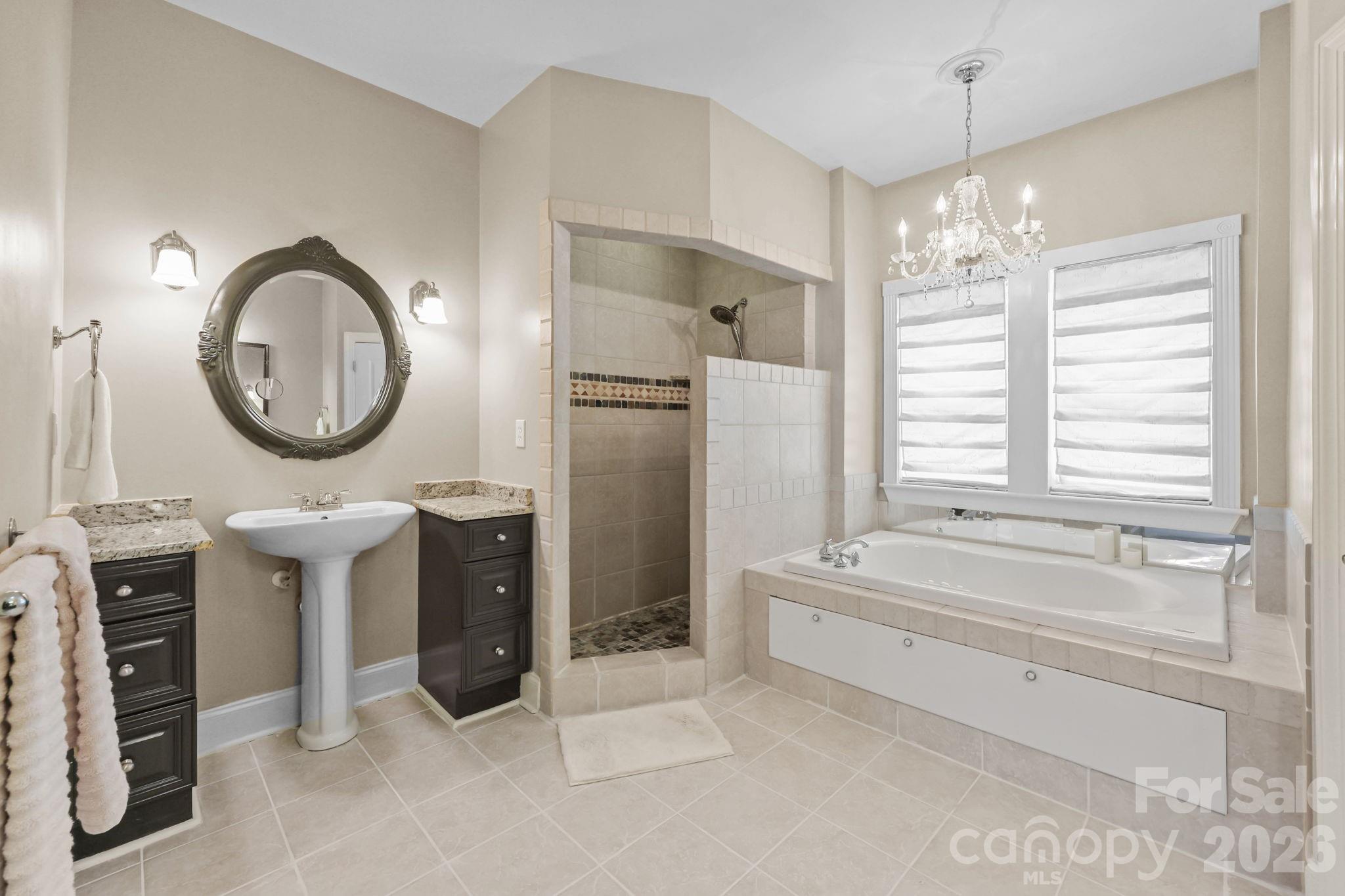 543 Muirfield Way — Salisbury
