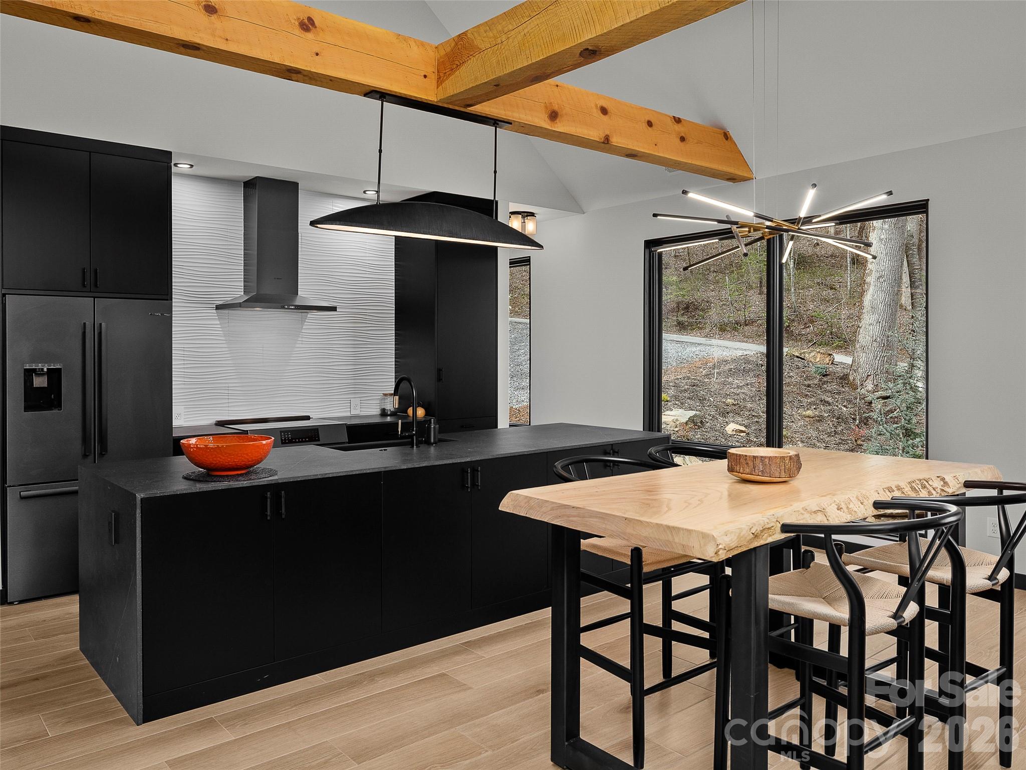 80 Hemlock Circle — Black Mountain