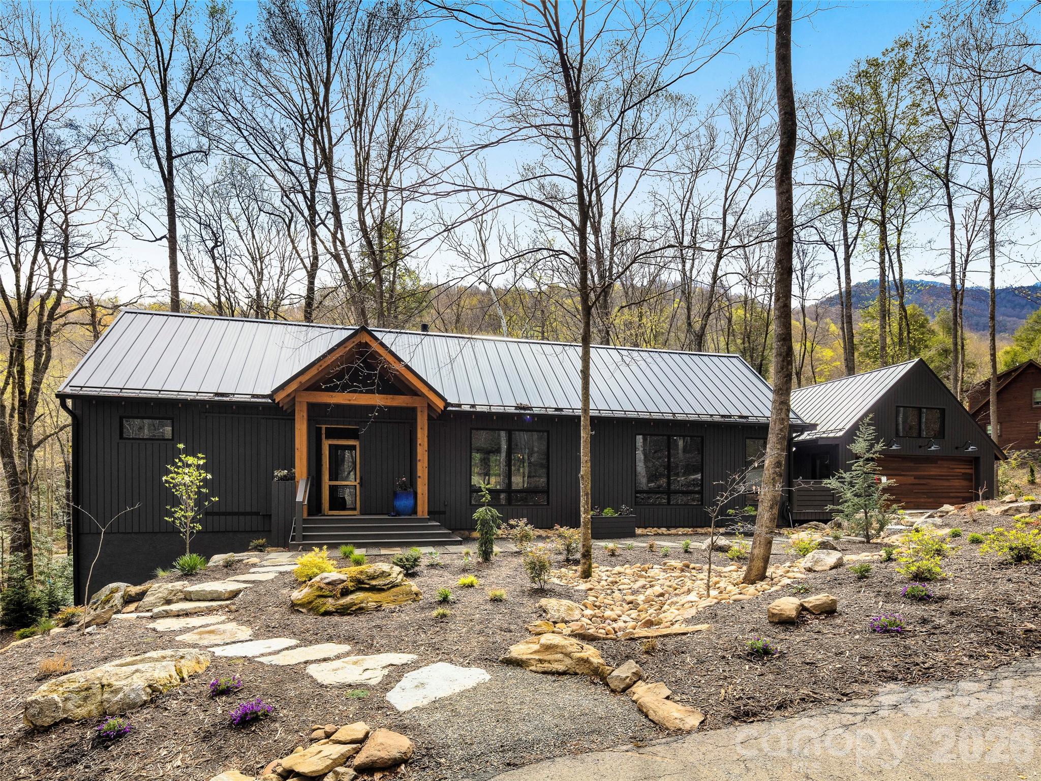 80 Hemlock Circle — Black Mountain