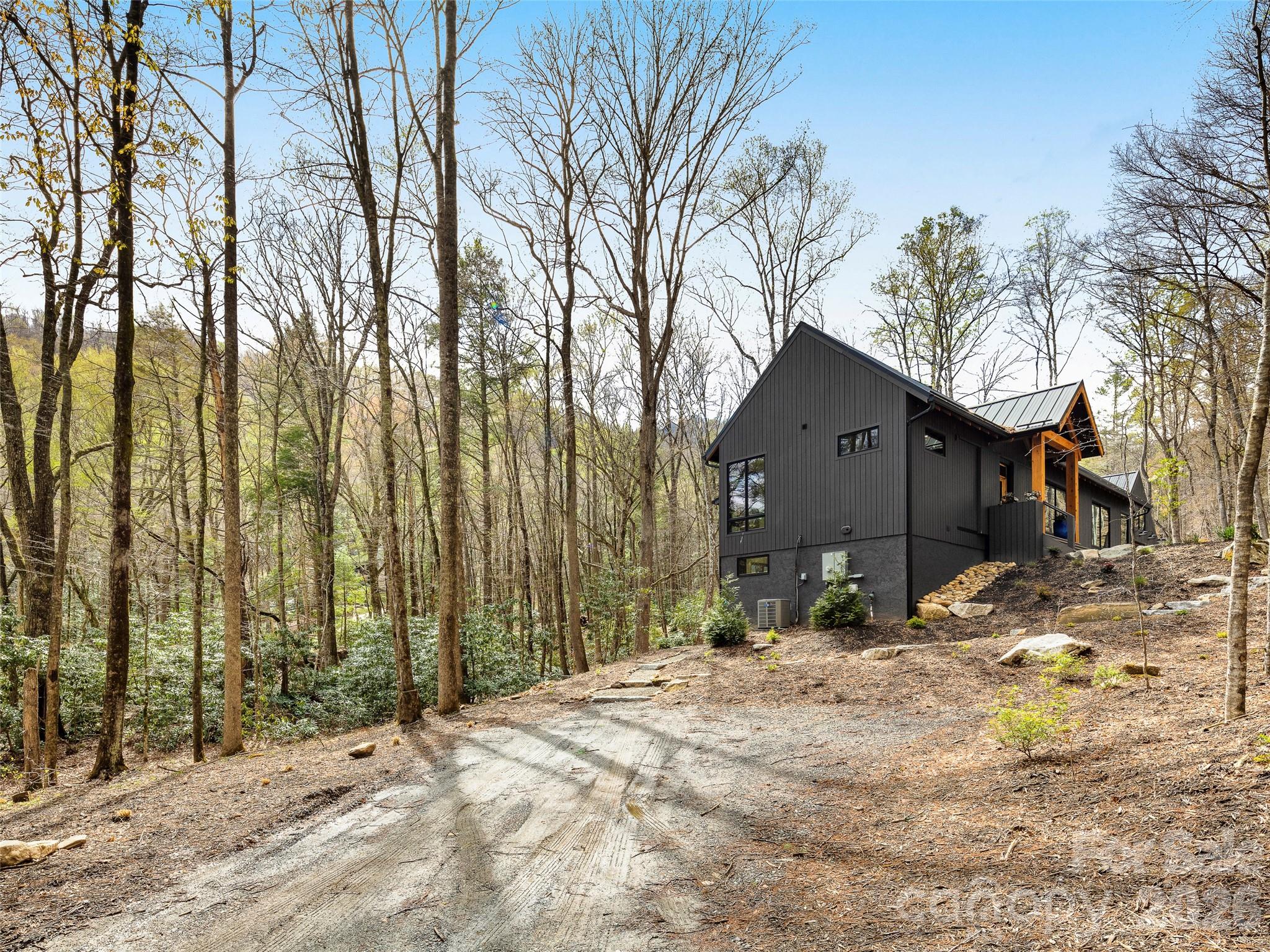 80 Hemlock Circle — Black Mountain