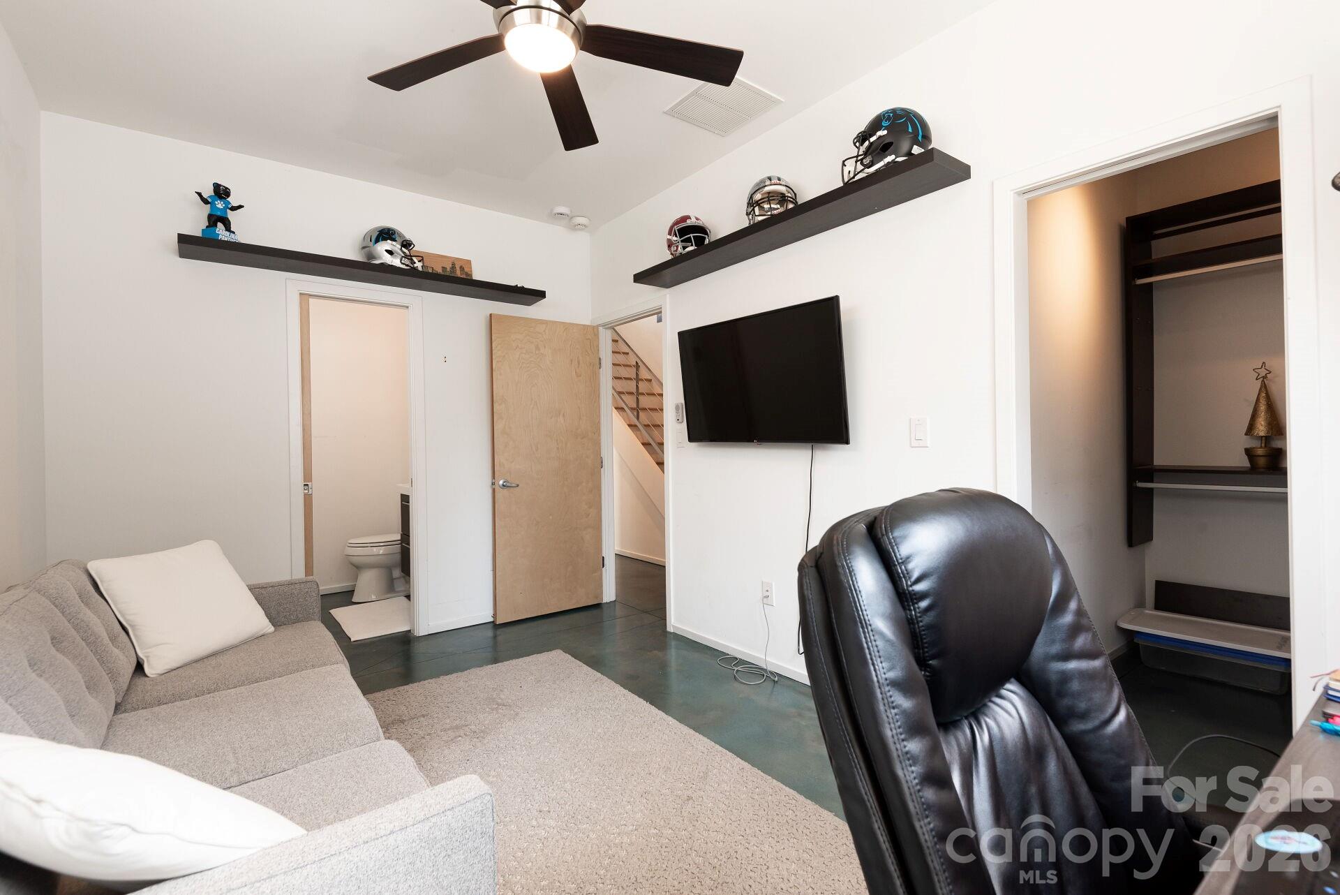 933 Westbrook Drive #B — Charlotte