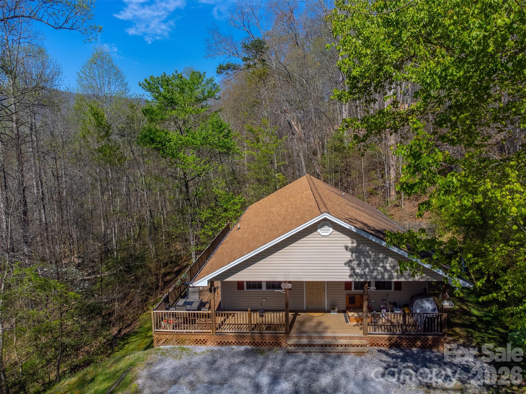 201 Windcrest Ridge — Sylva