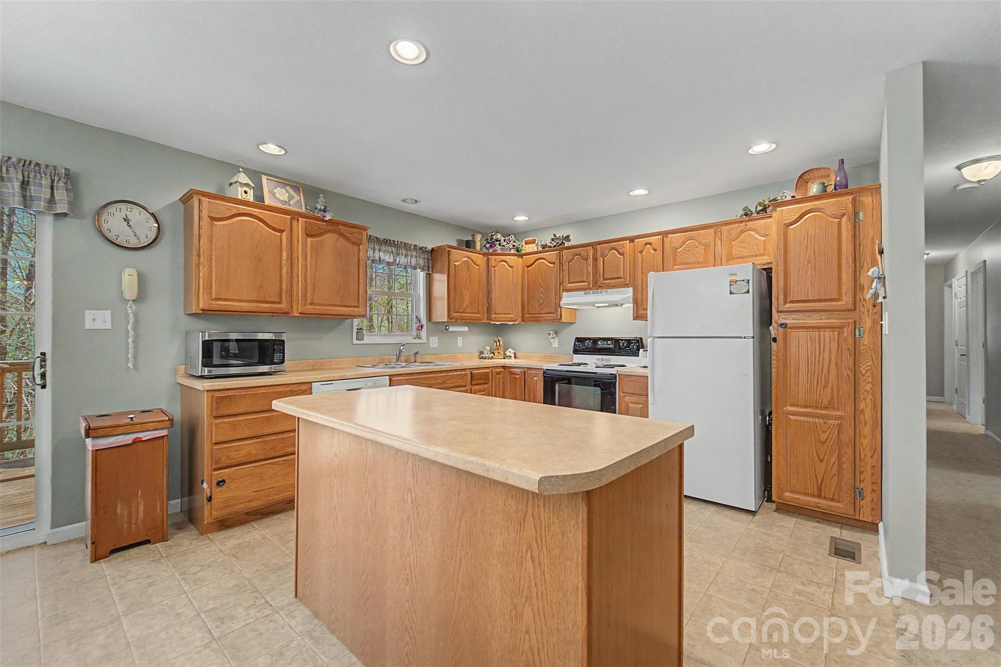 201 Windcrest Ridge — Sylva