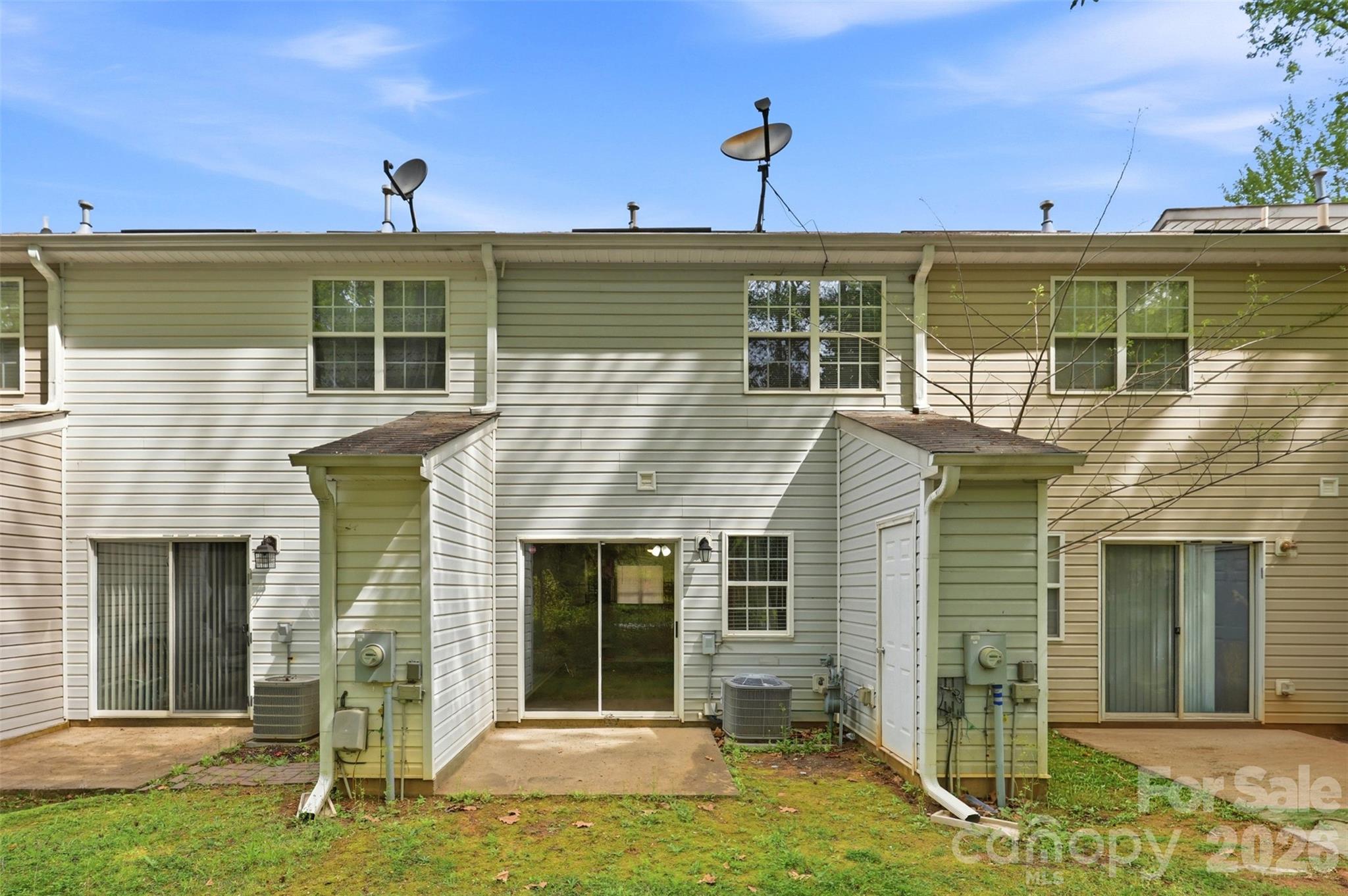 6856 Cypress Tree Lane — Charlotte