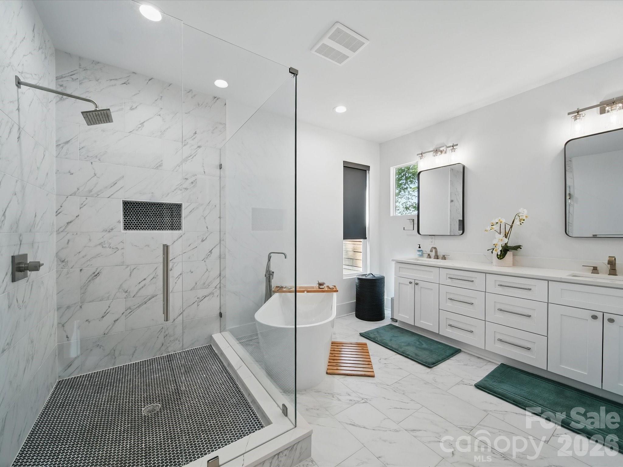 708 Cross Trail Drive — Charlotte