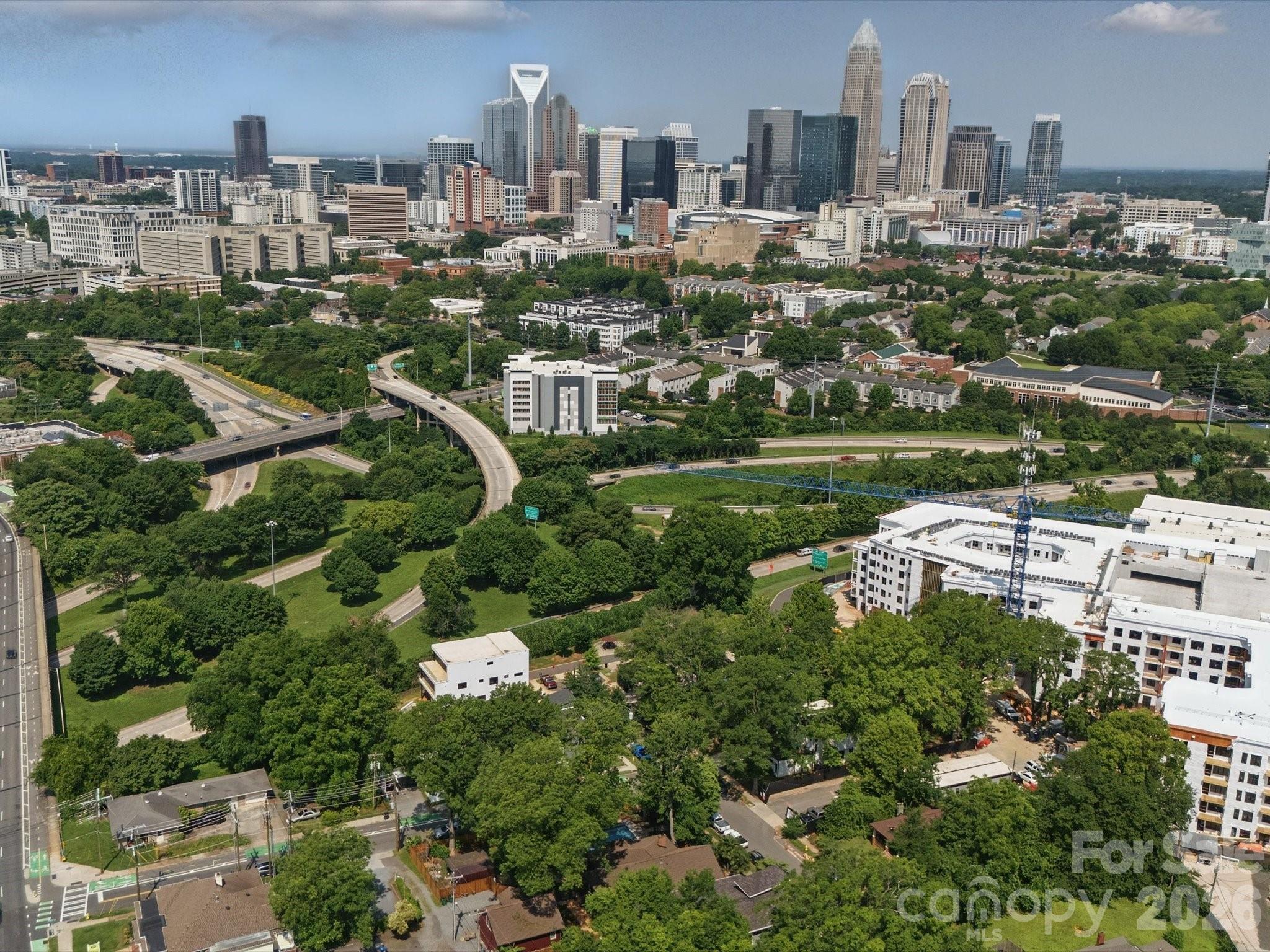 708 Cross Trail Drive — Charlotte