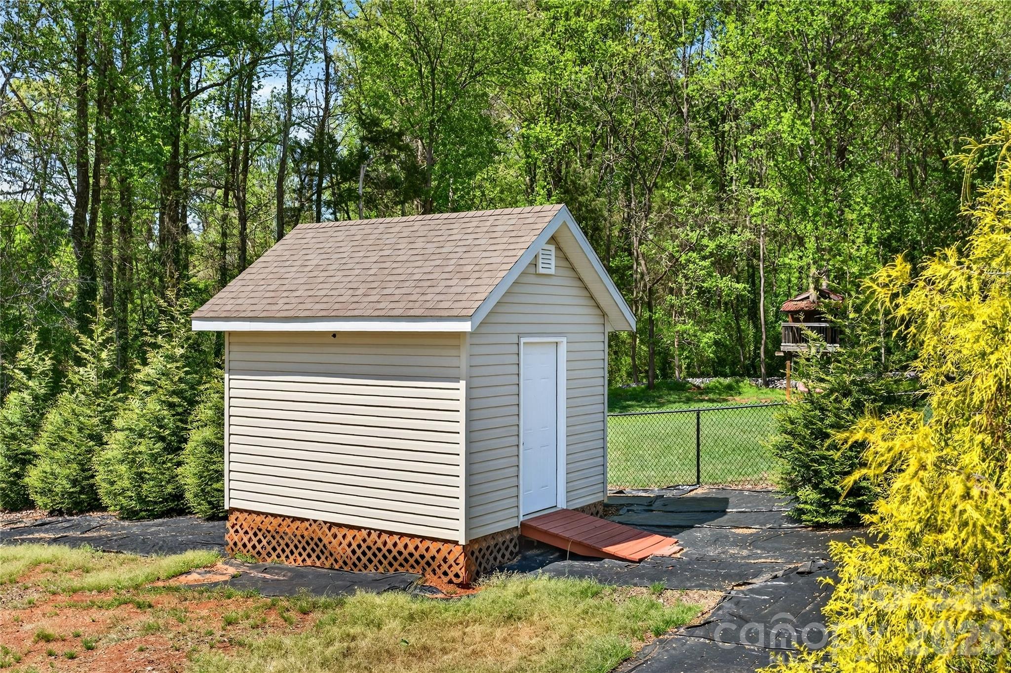 176 Foy Lane — Statesville