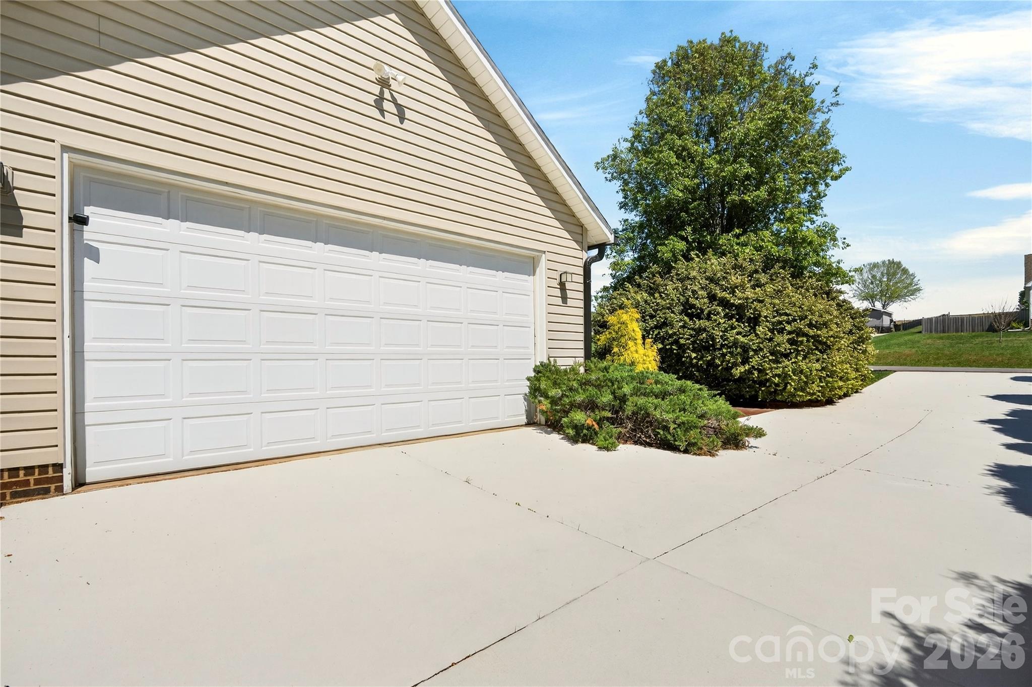 176 Foy Lane — Statesville