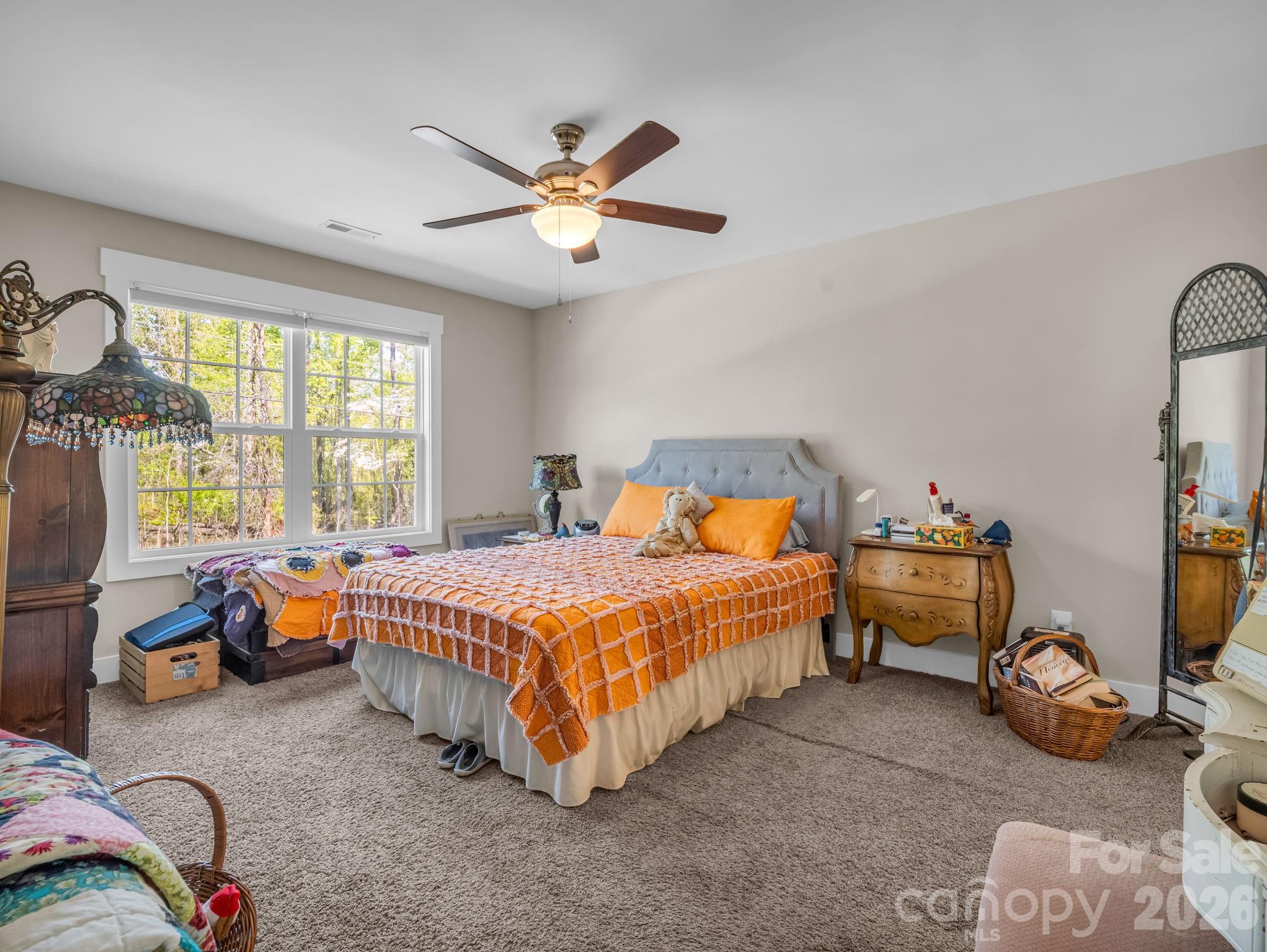 198 Parkland Drive — Forest City
