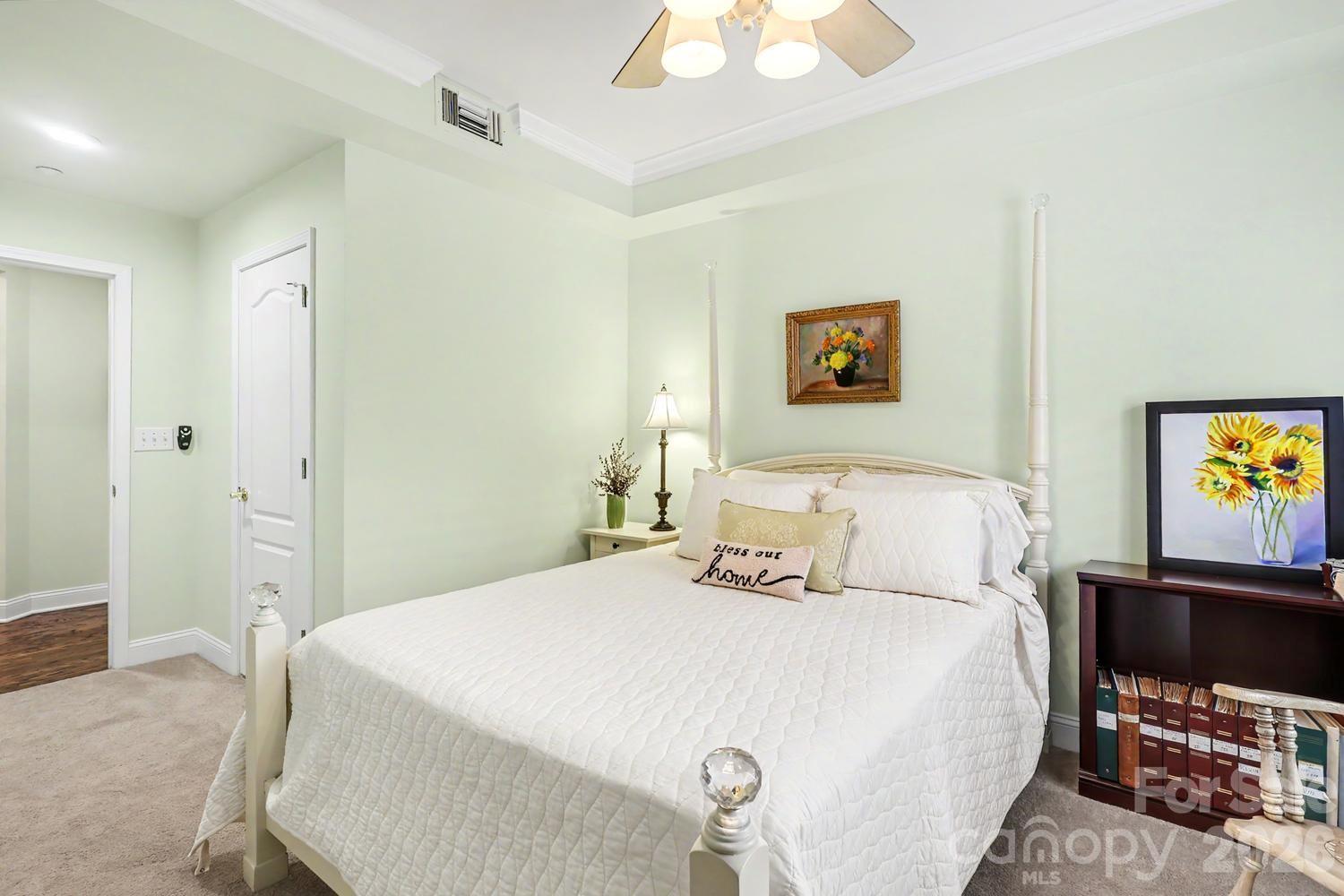 401 N Church Street #208 — Charlotte