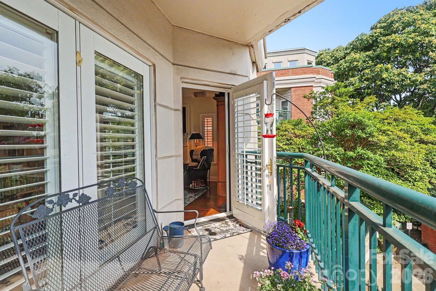 401 N Church Street #208 — Charlotte