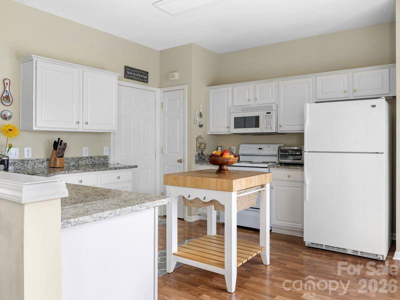2450 Normancrest Court — Charlotte
