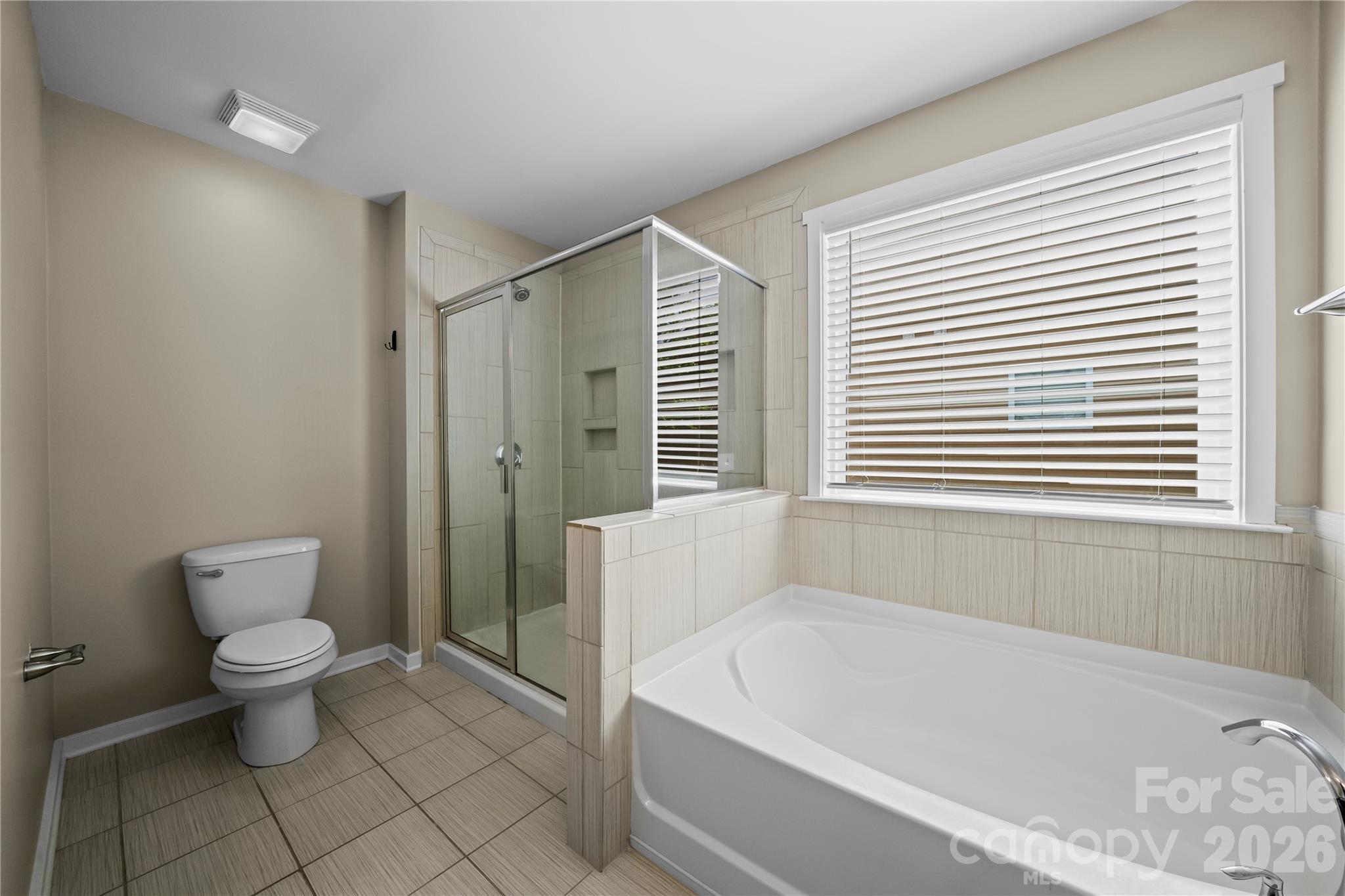 2166 Bluebell Way — Tega Cay