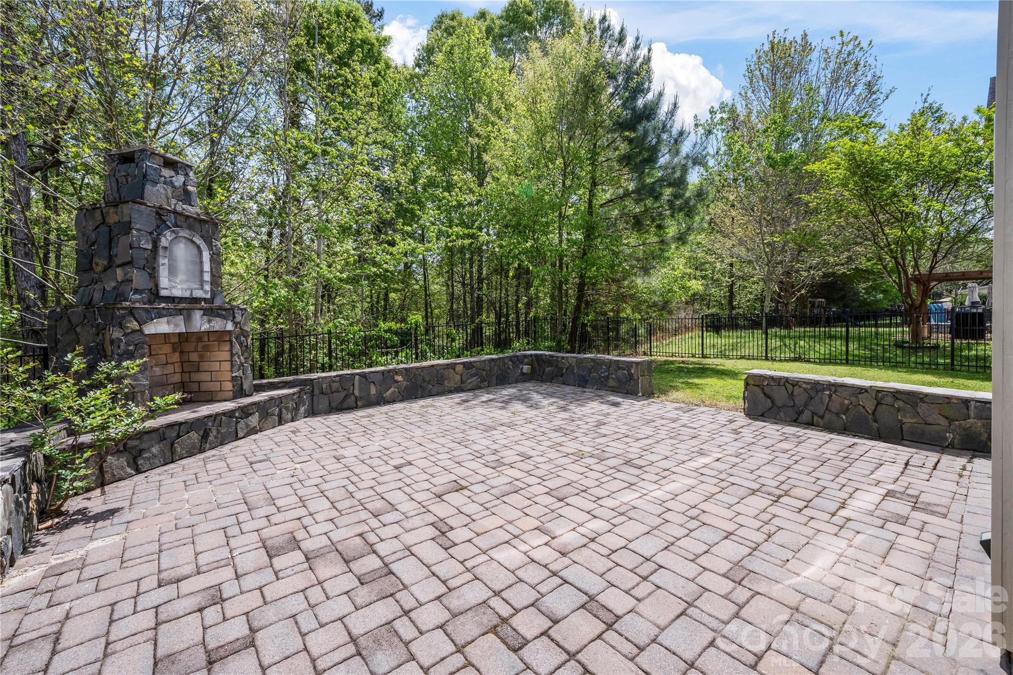 2166 Bluebell Way — Tega Cay