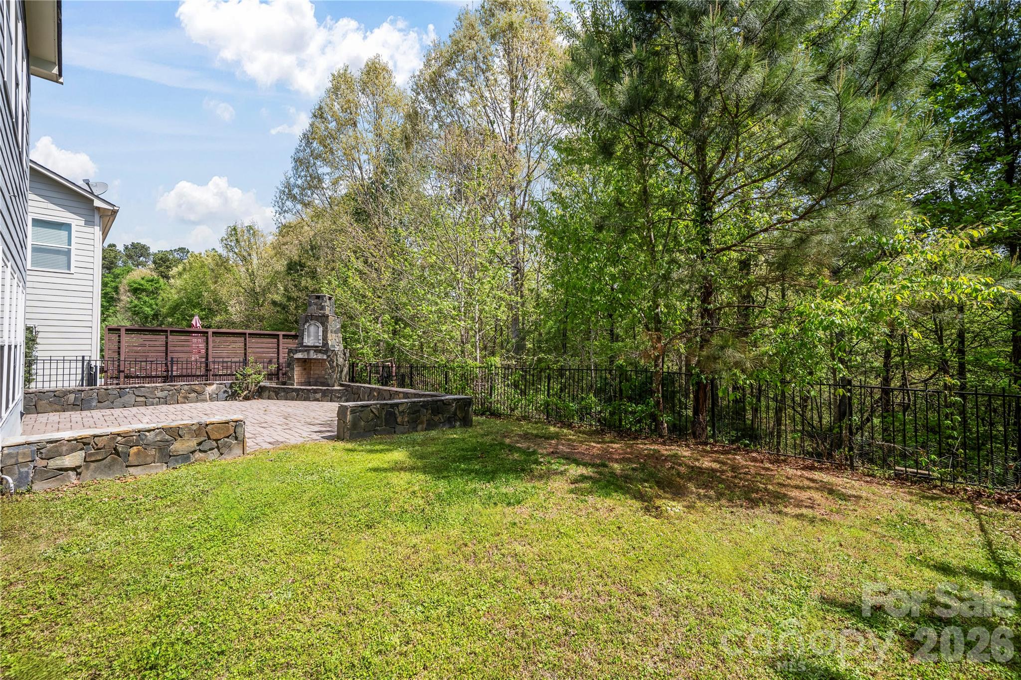 2166 Bluebell Way — Tega Cay