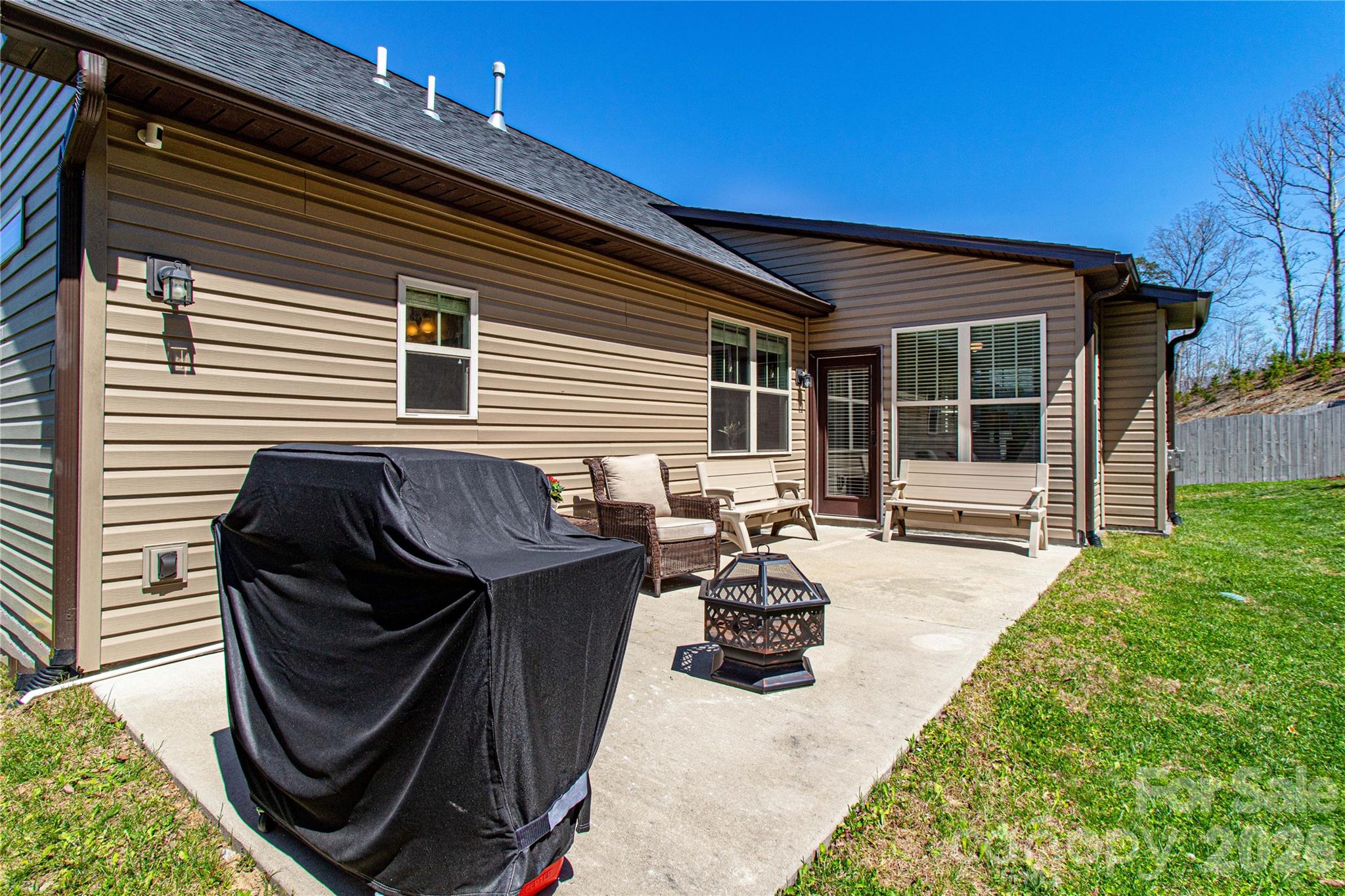 153 Water Leaf Drive — Weaverville