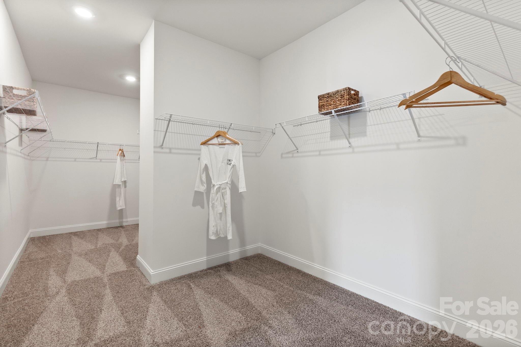 282 Stibbs Cross Road — Mooresville