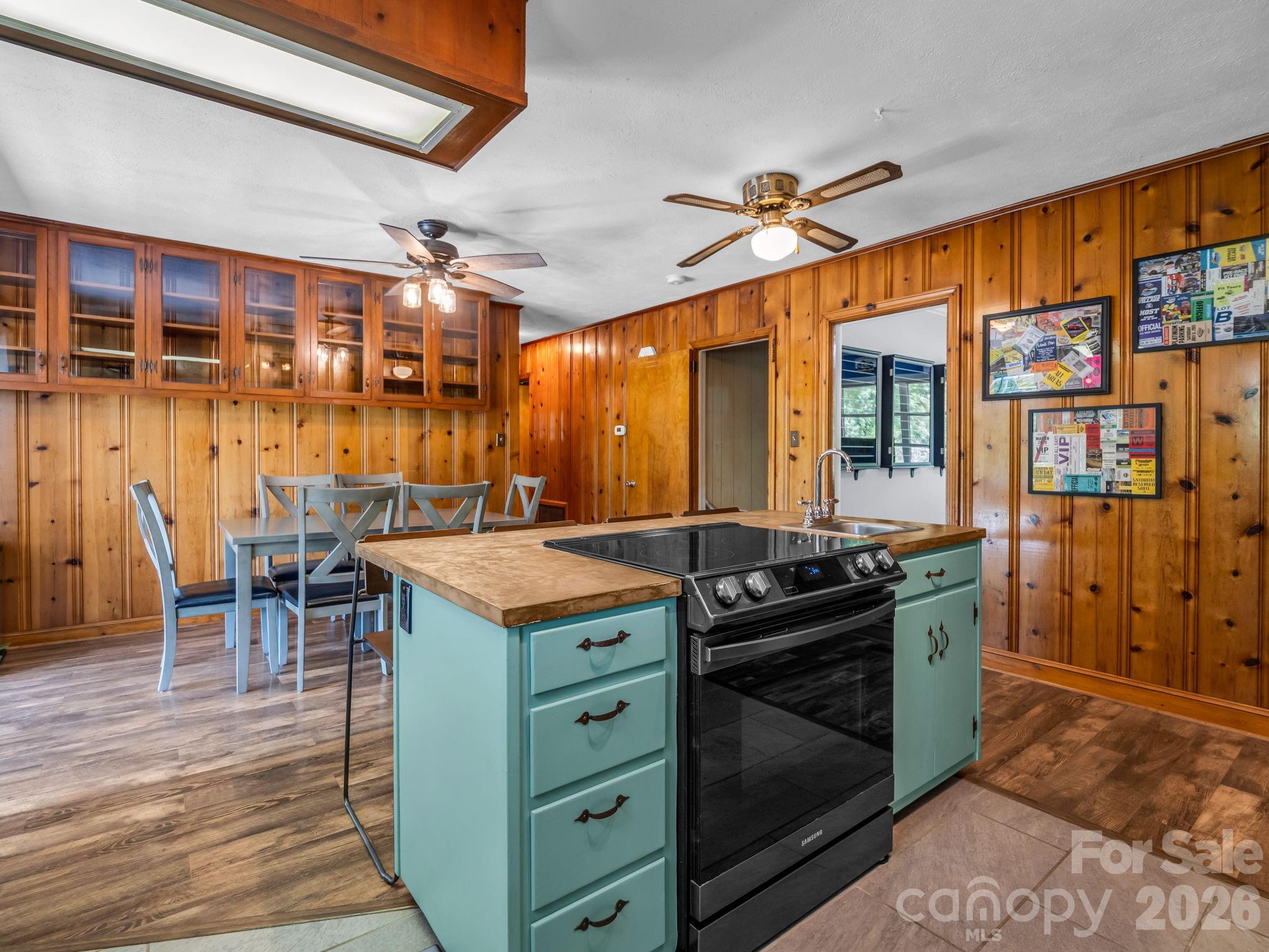 2521 Cat Square Road — Vale