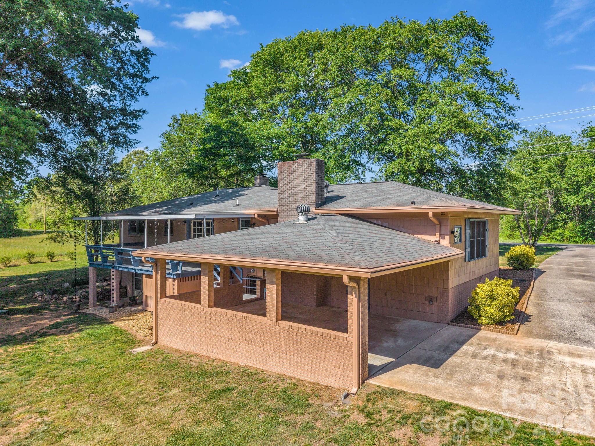 2521 Cat Square Road — Vale