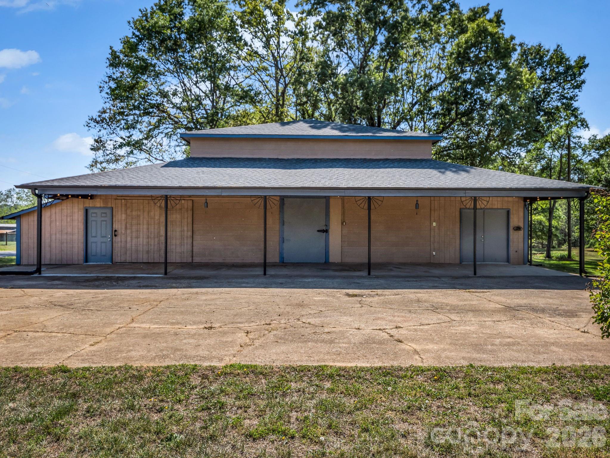 2521 Cat Square Road — Vale