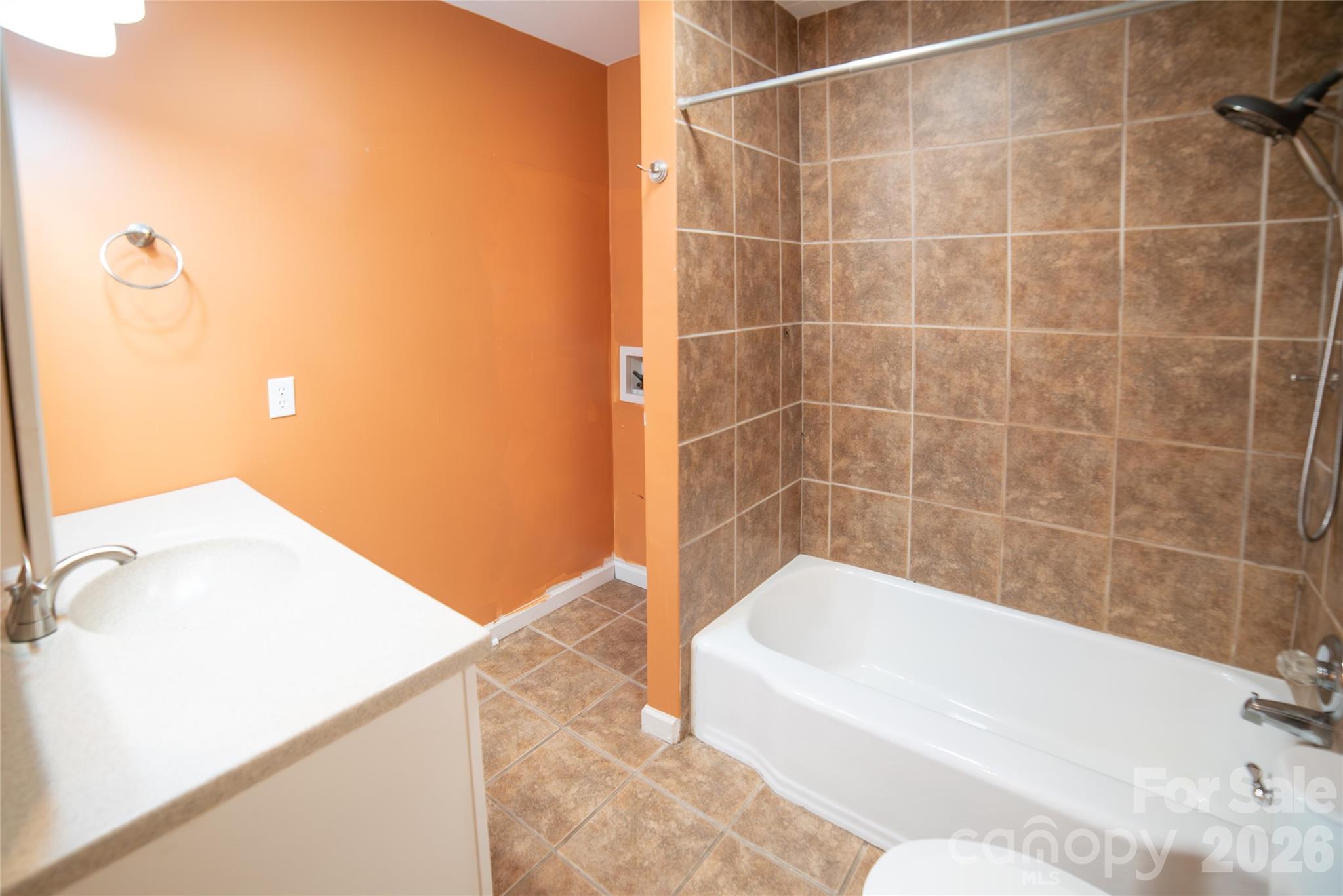 414 Patton Street — Morganton