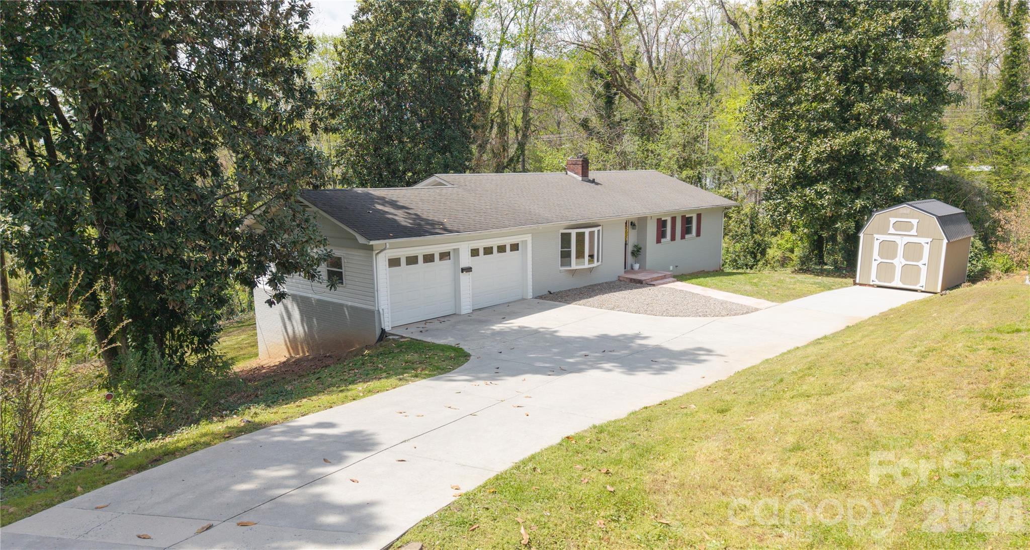 414 Patton Street — Morganton