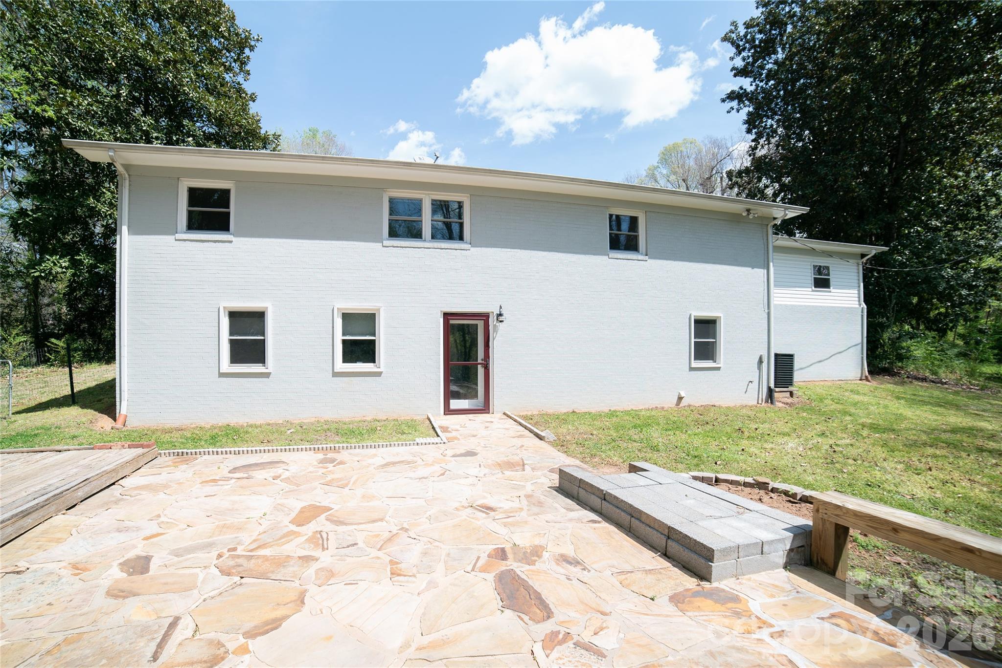 414 Patton Street — Morganton