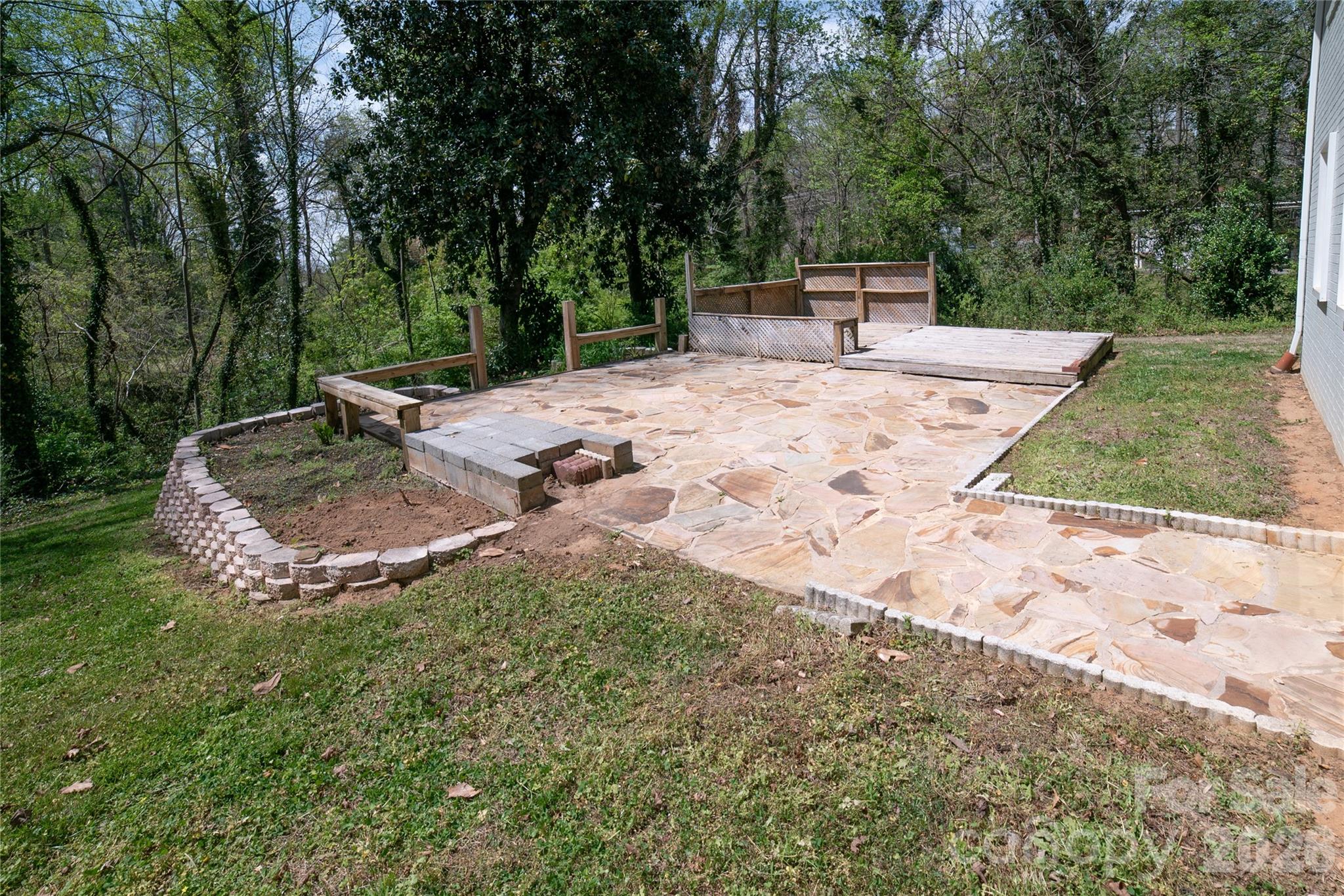 414 Patton Street — Morganton