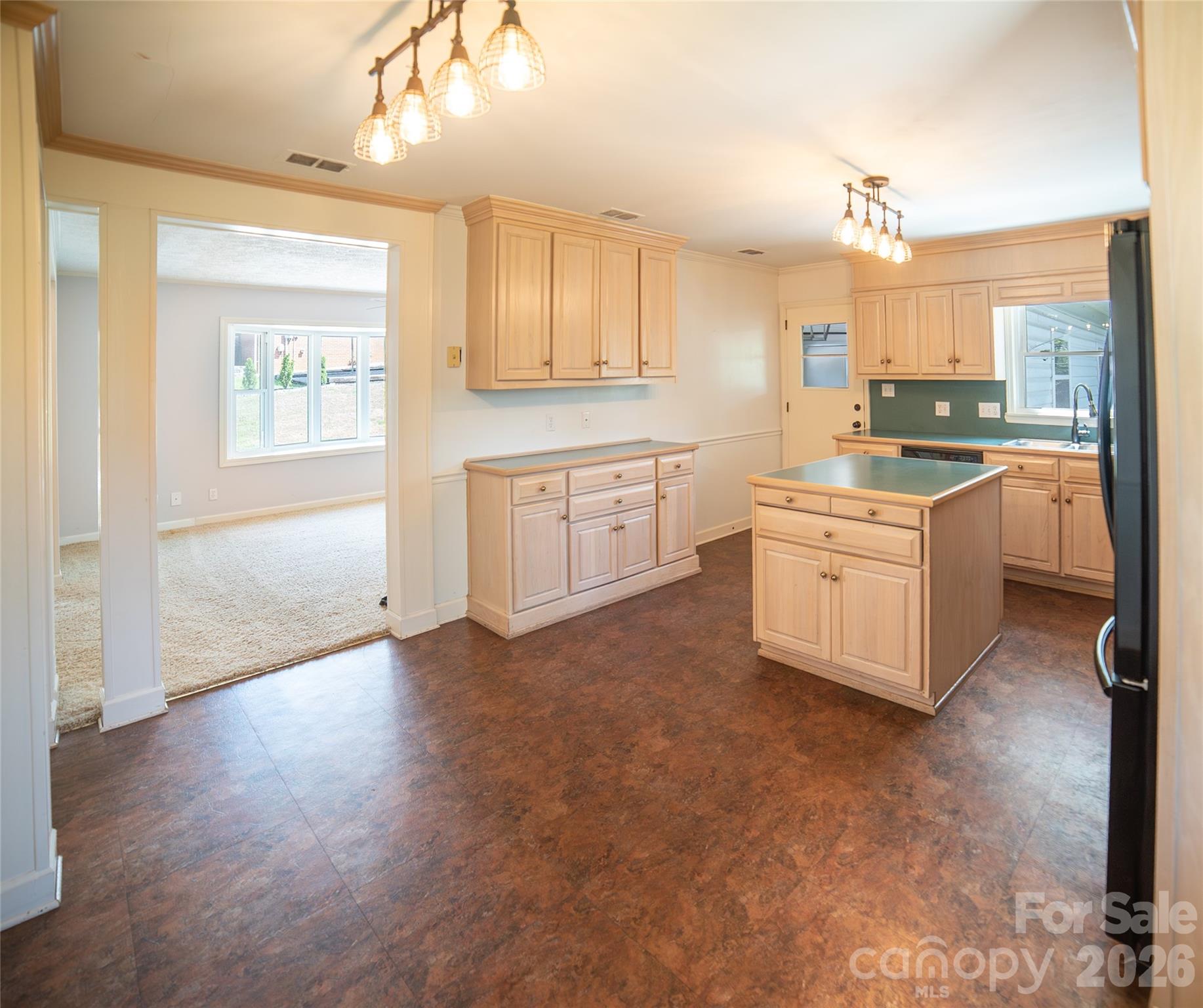 414 Patton Street — Morganton