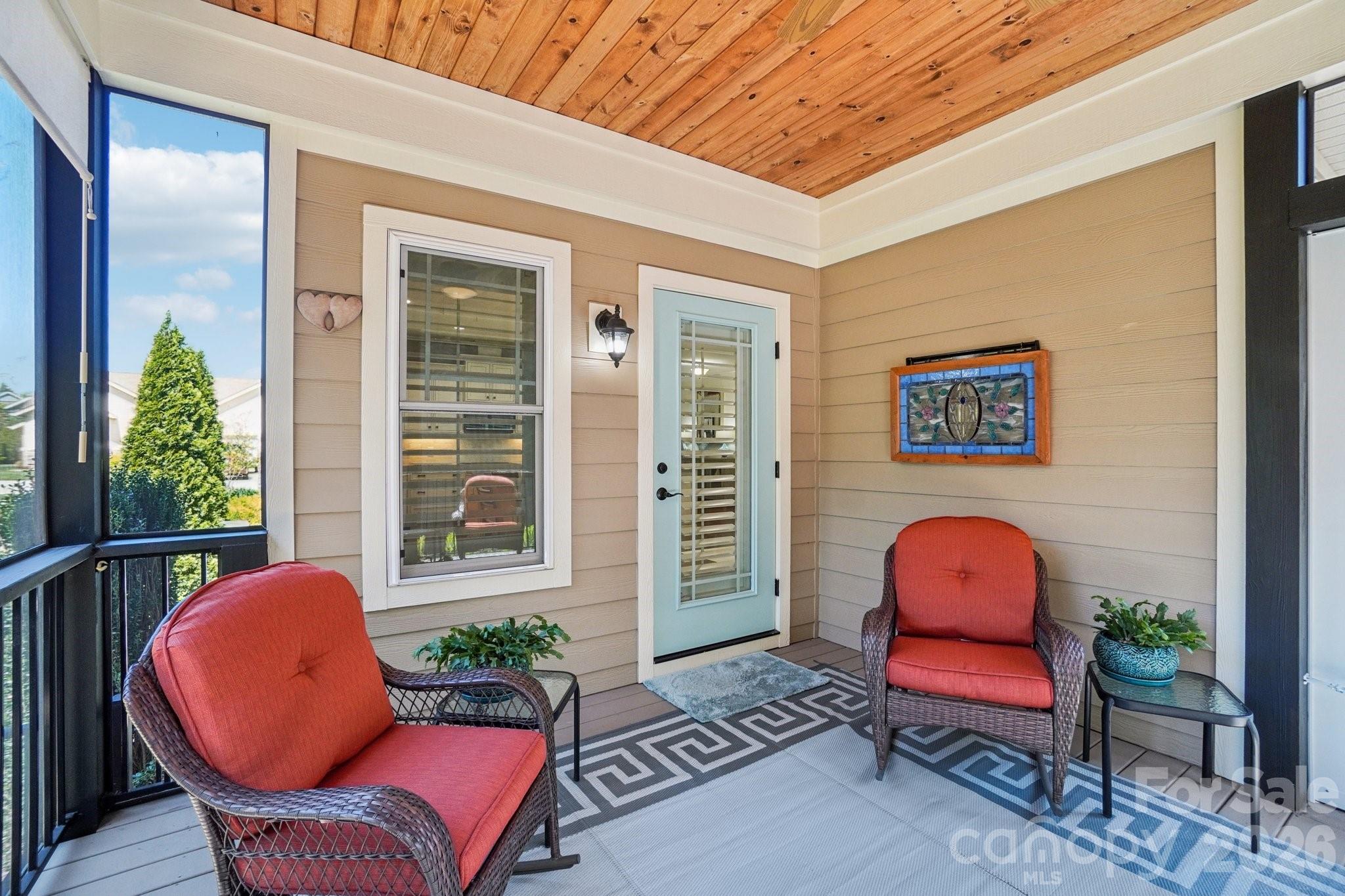 31 N Anvil Avenue — Hendersonville