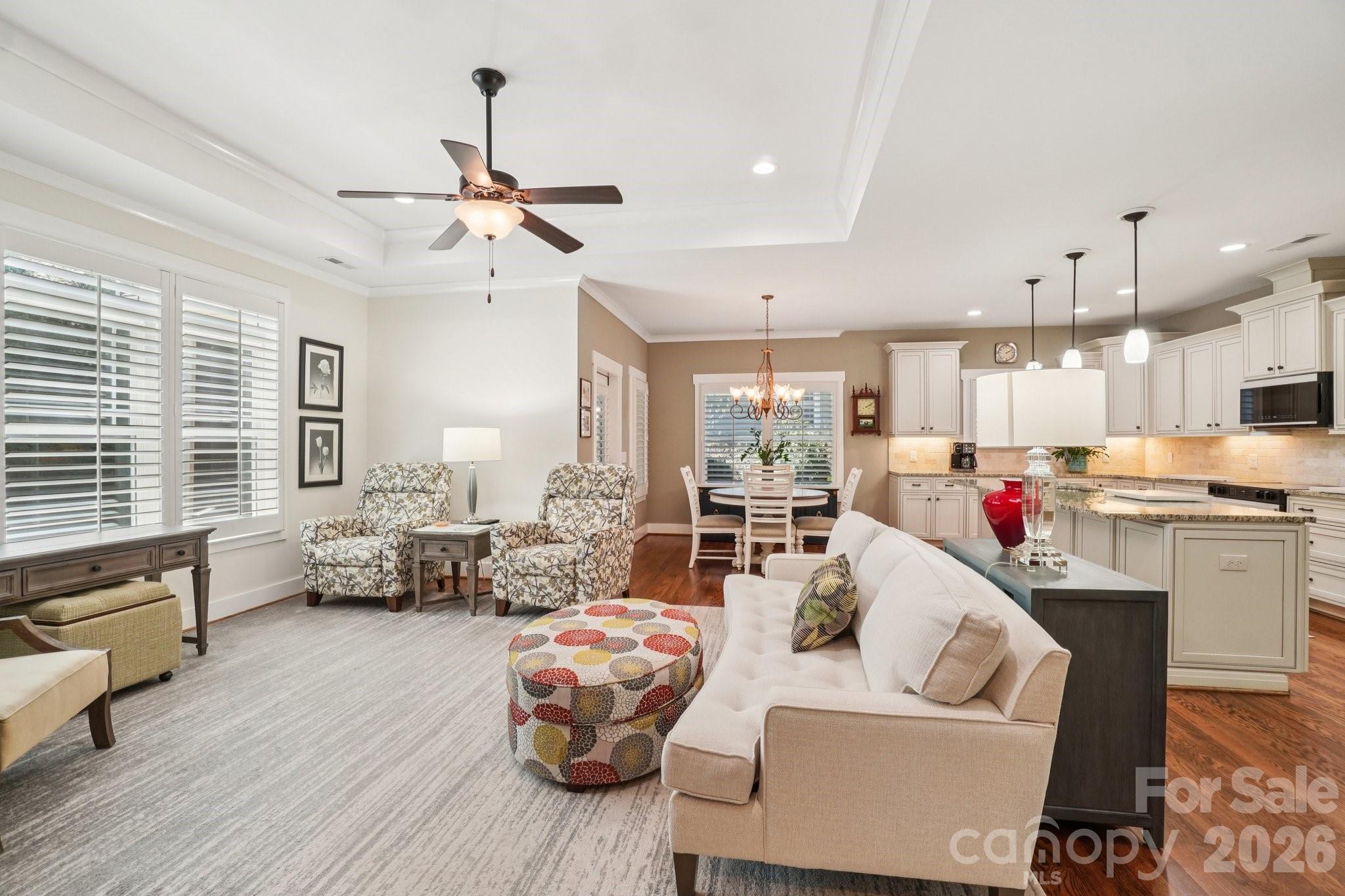 31 N Anvil Avenue — Hendersonville