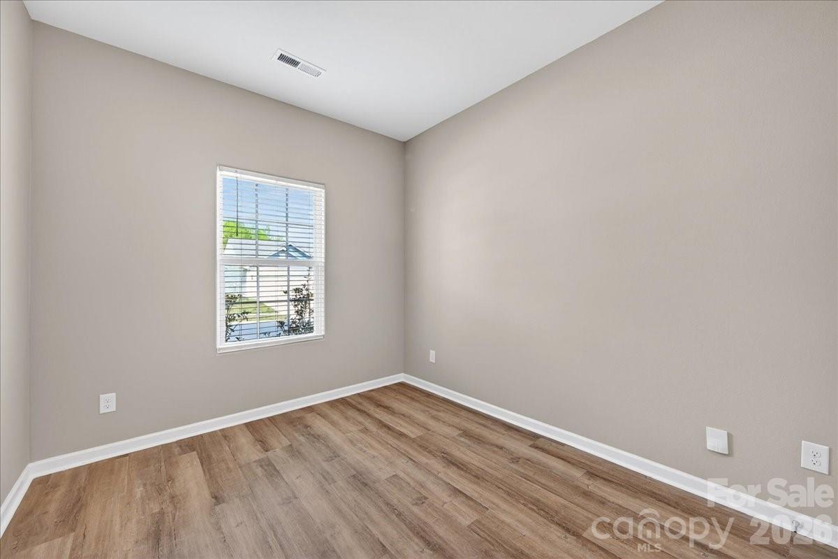 4322 One Mile Way — Charlotte