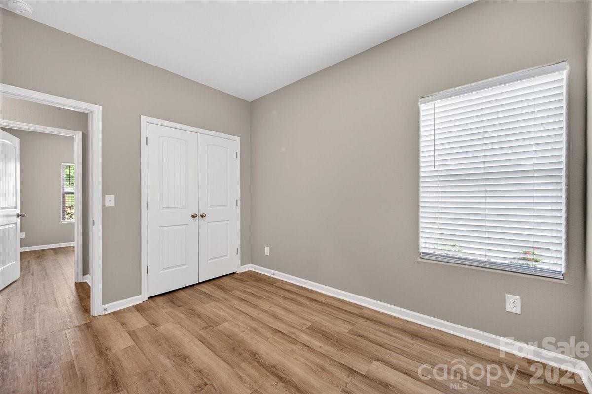 4322 One Mile Way — Charlotte