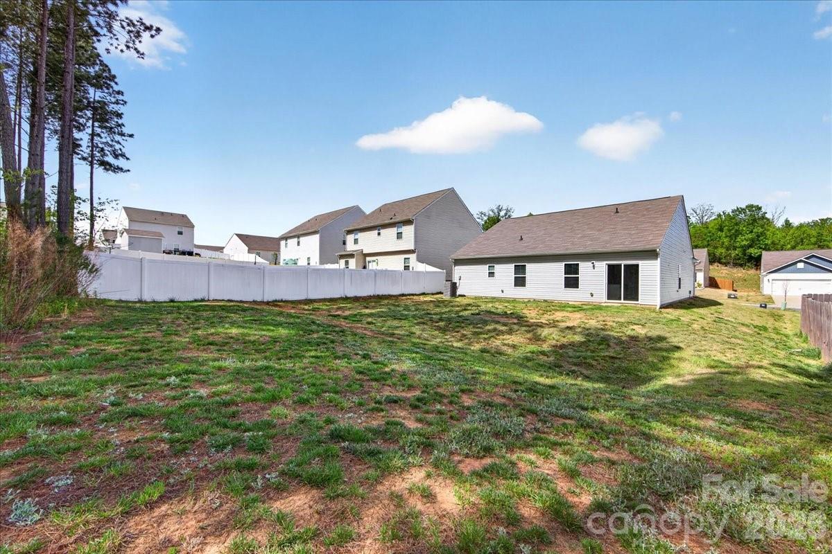 4322 One Mile Way — Charlotte