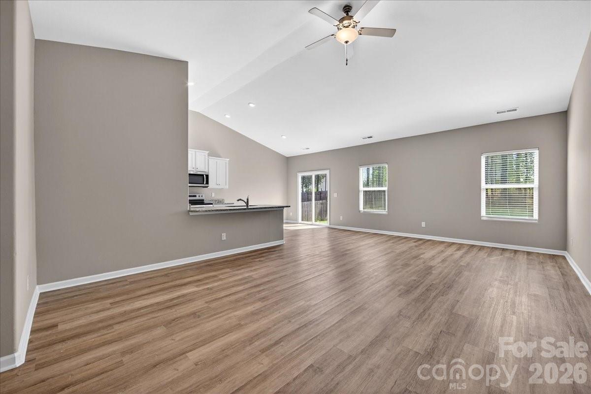 4322 One Mile Way — Charlotte