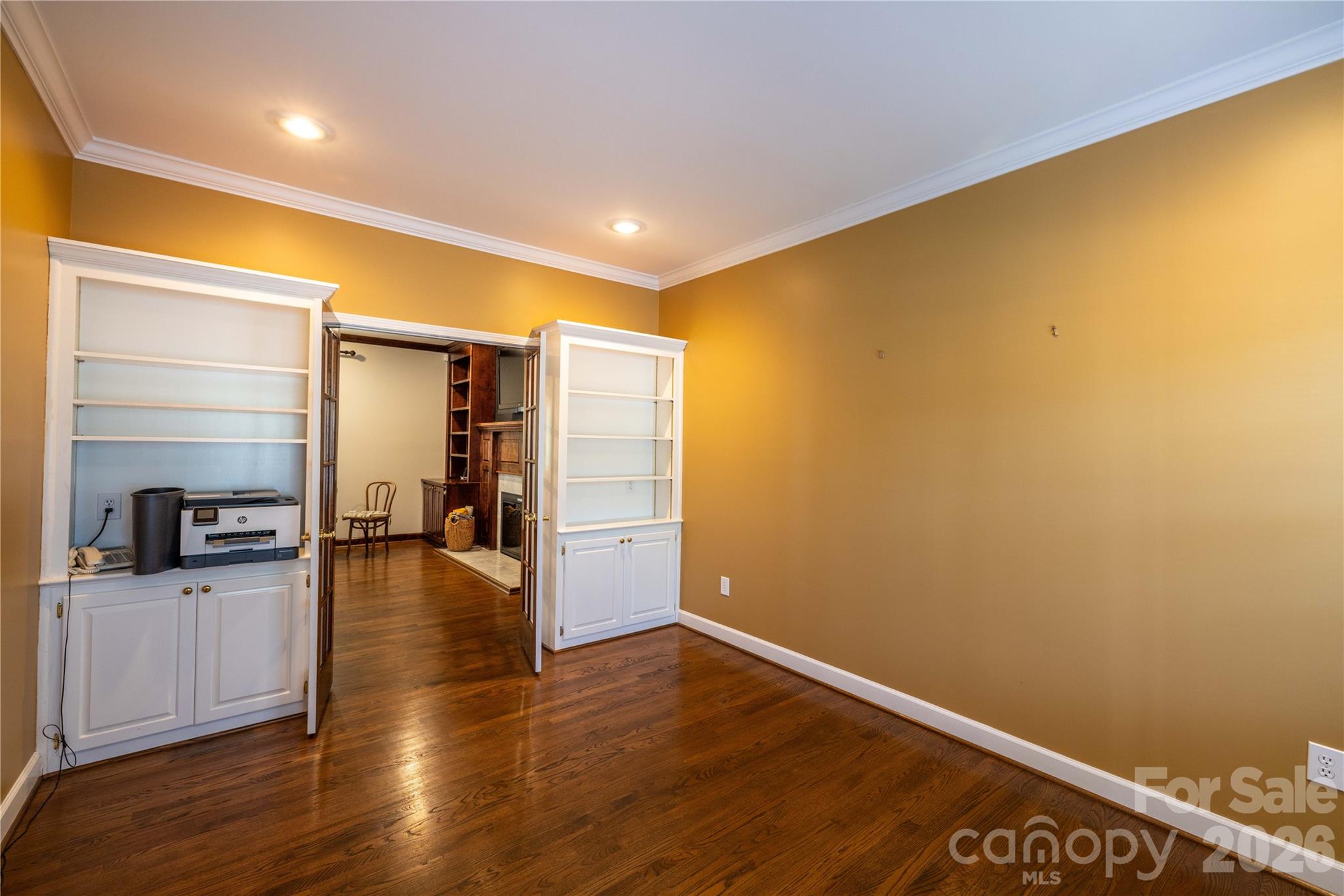 1200 Heritage Drive — Albemarle