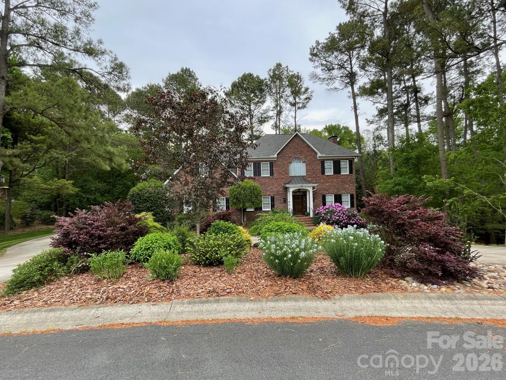 1200 Heritage Drive — Albemarle