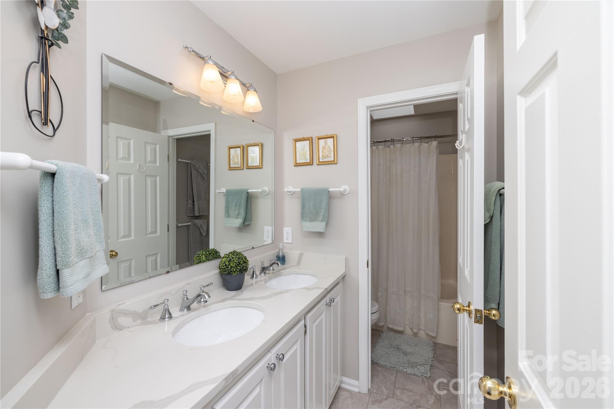 1200 Heritage Drive — Albemarle